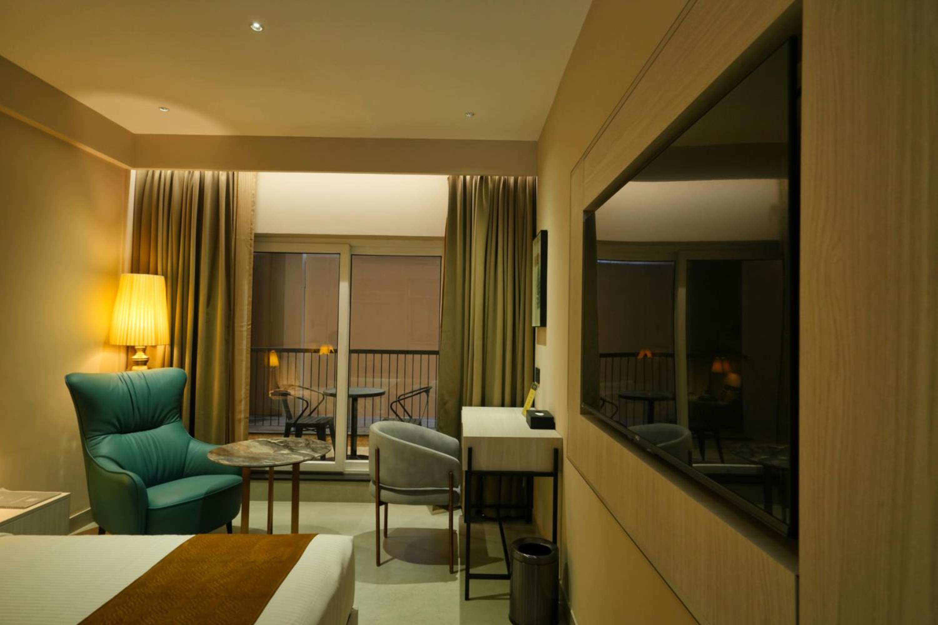 Double Room with Balcony photo 1