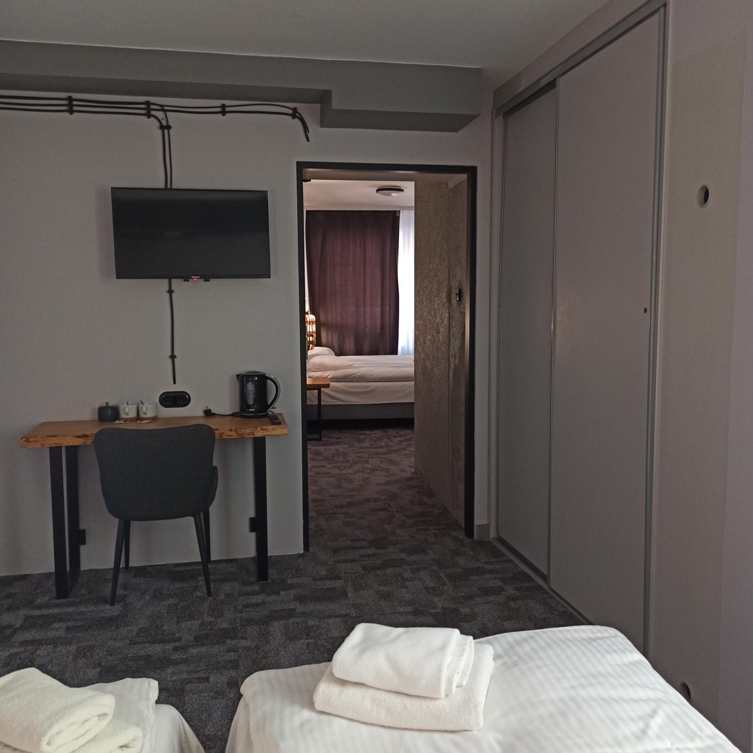 Family Junior Suite - Photo 5