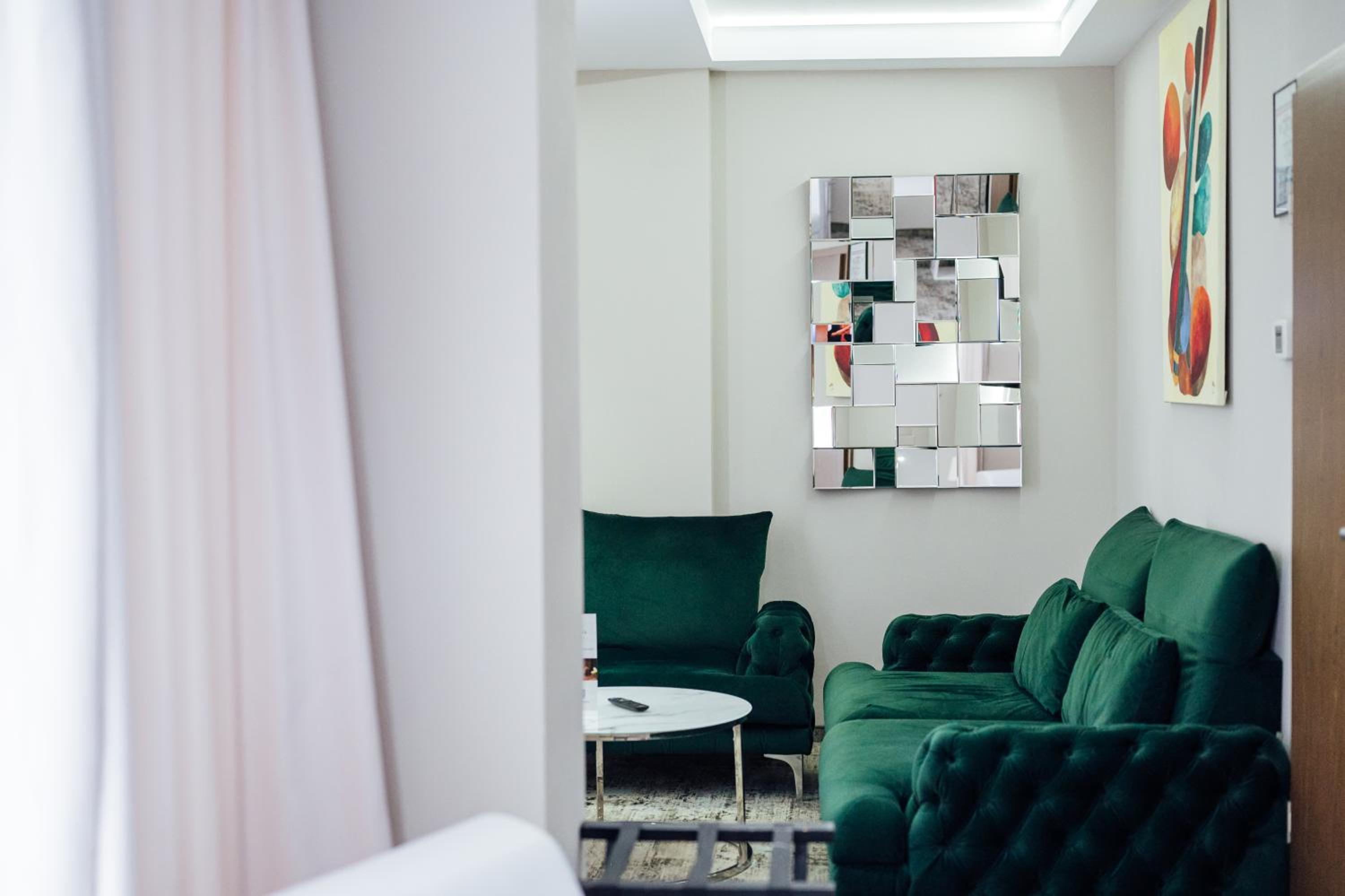 Superior Apartment photo 2