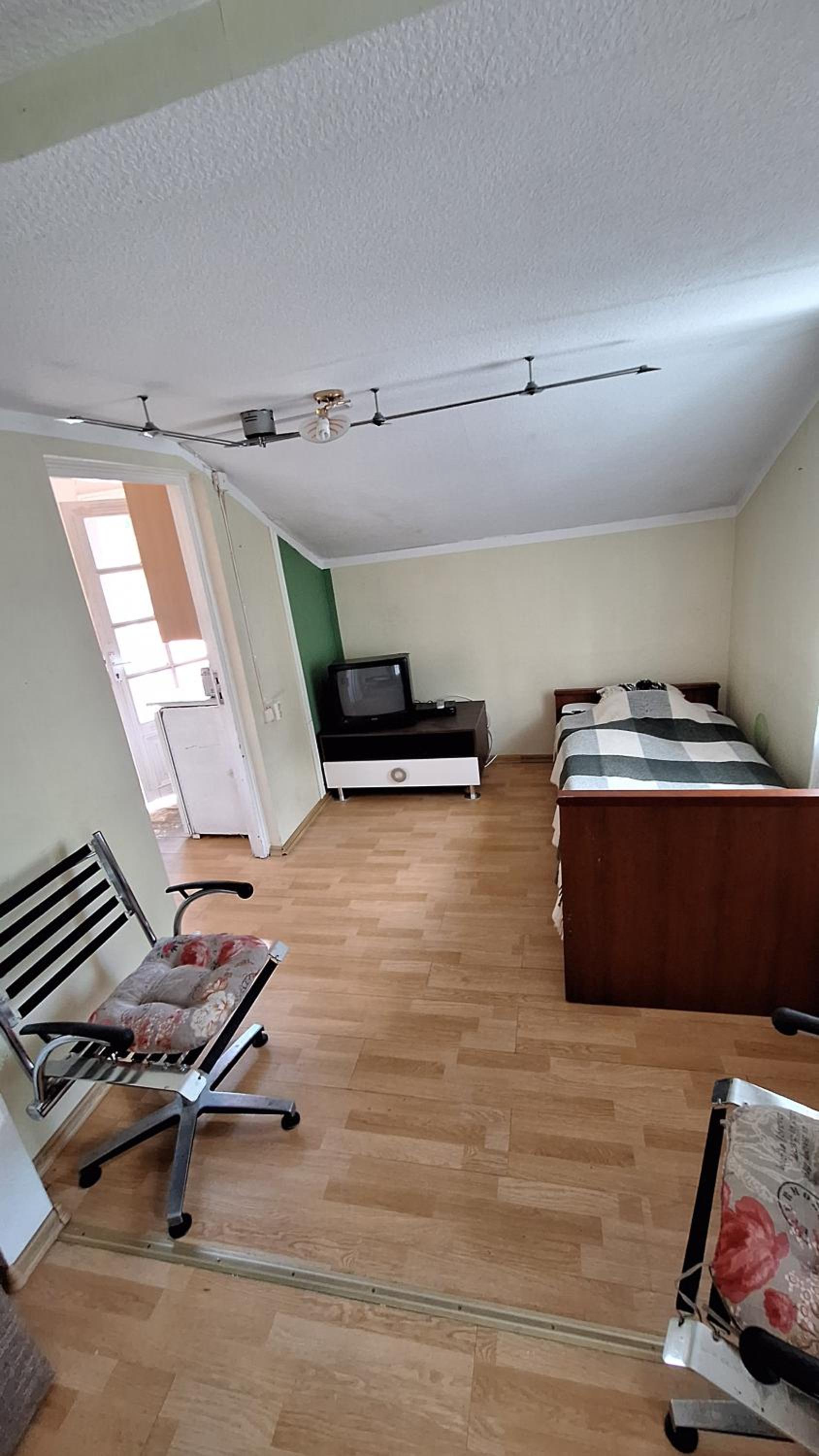One-Bedroom Apartment with Balcony - Photo 1