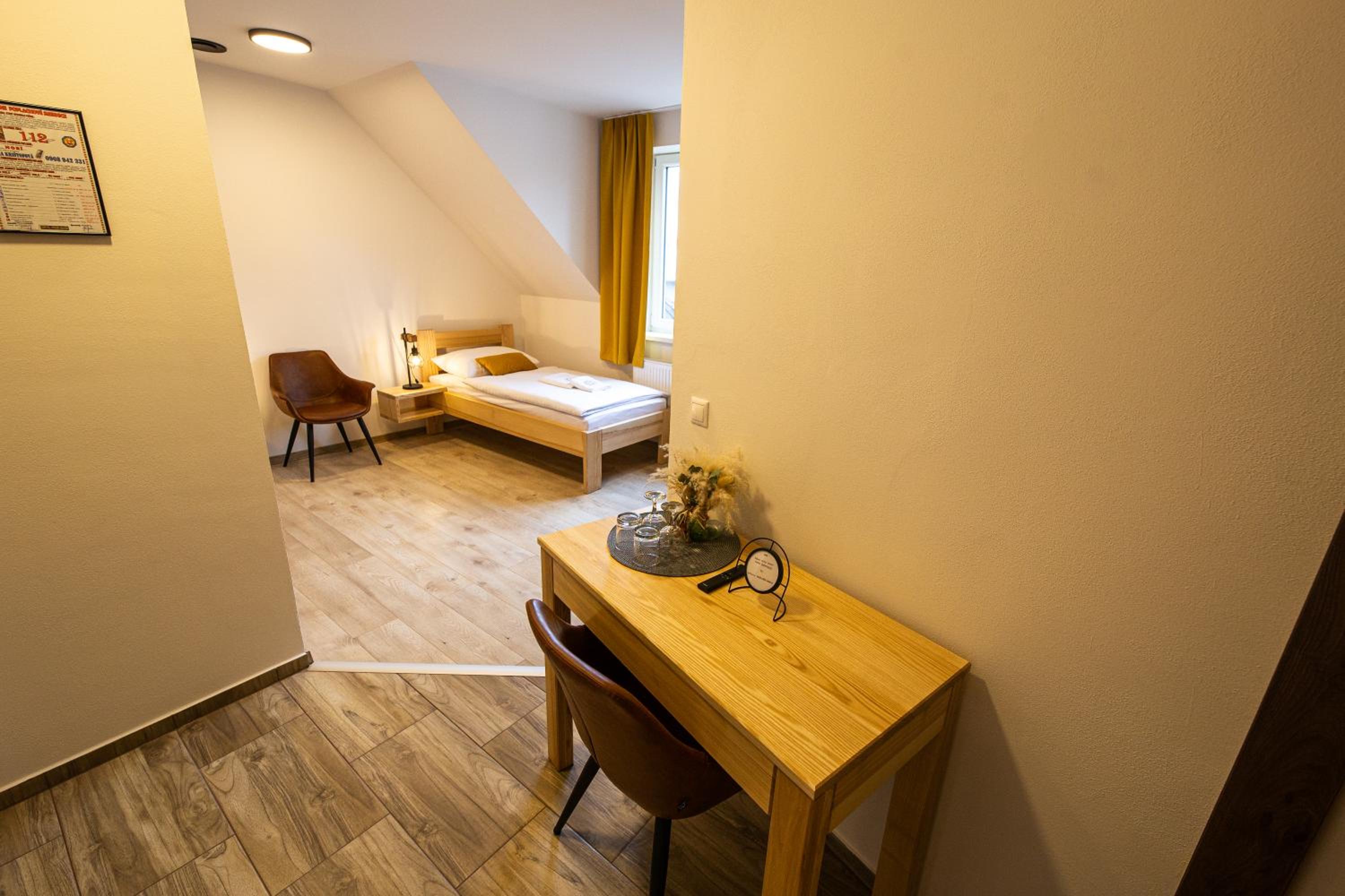 Double or Twin Room photo 2