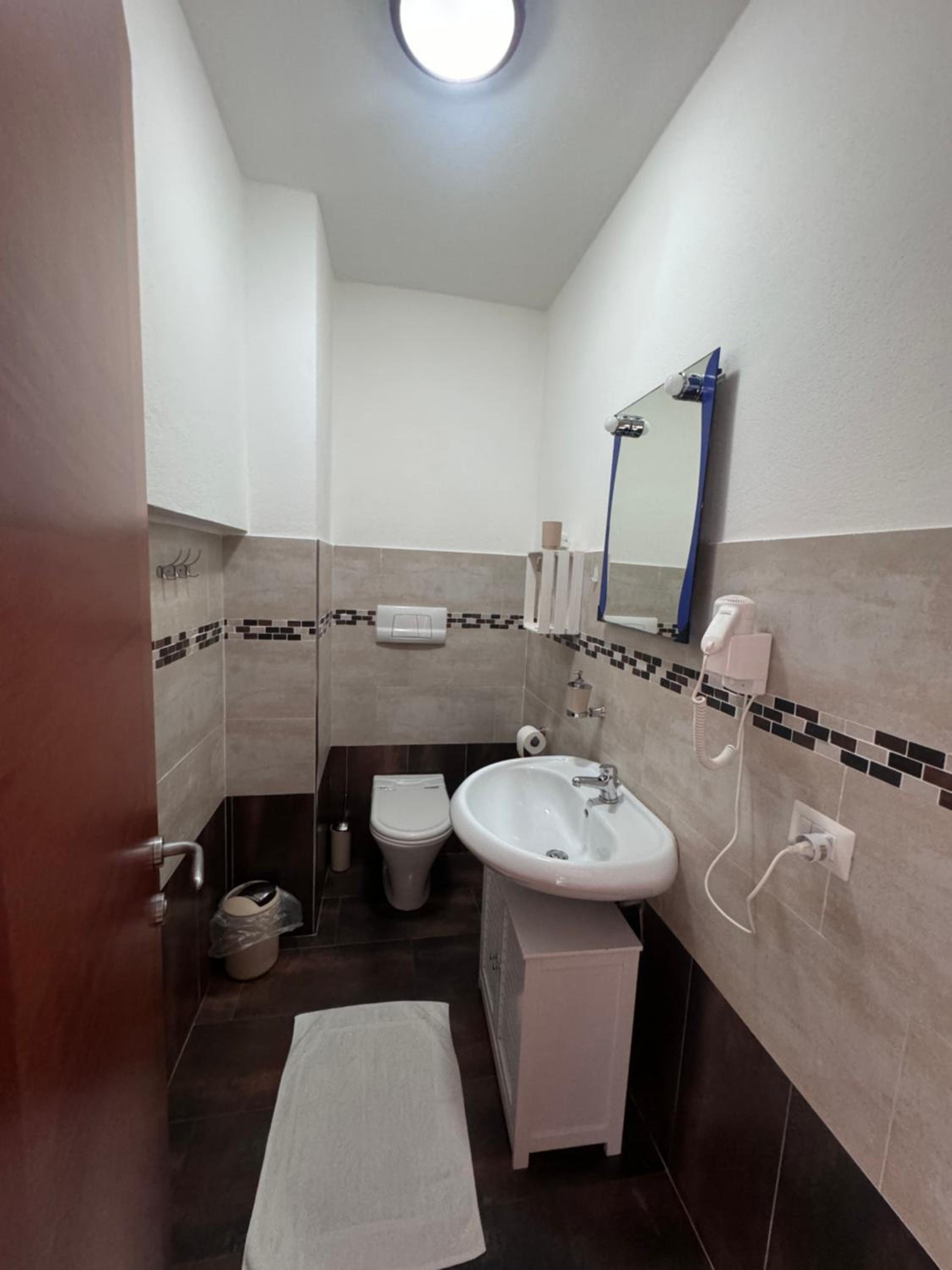 Triple Room With Private Bathroom photo 2