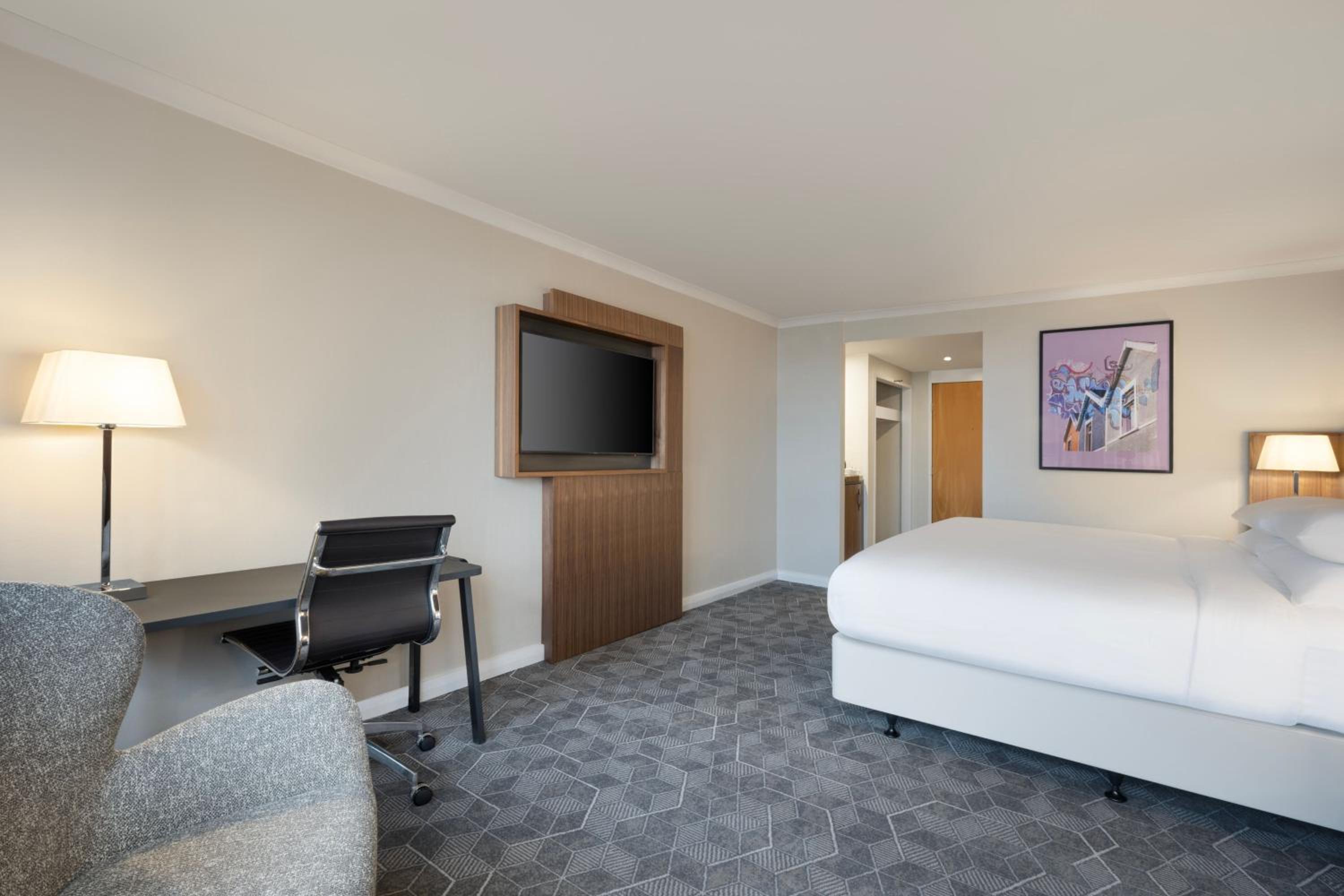 Executive King Room - Lounge Access - Photo 2