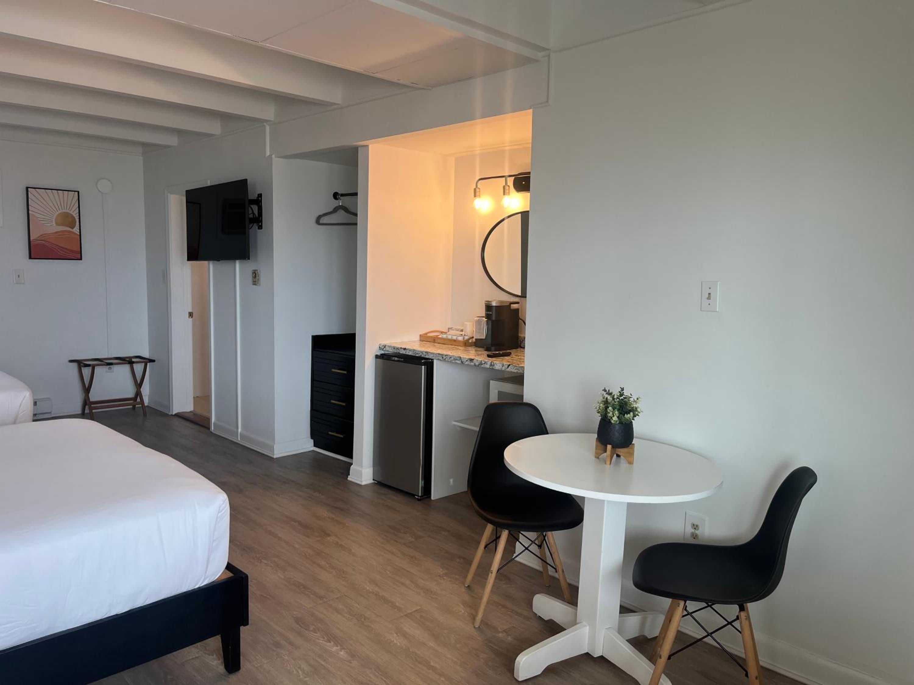 Deluxe Room 2 Queen Beds Patio First Level Full Unobstructed Ocean View photo 1