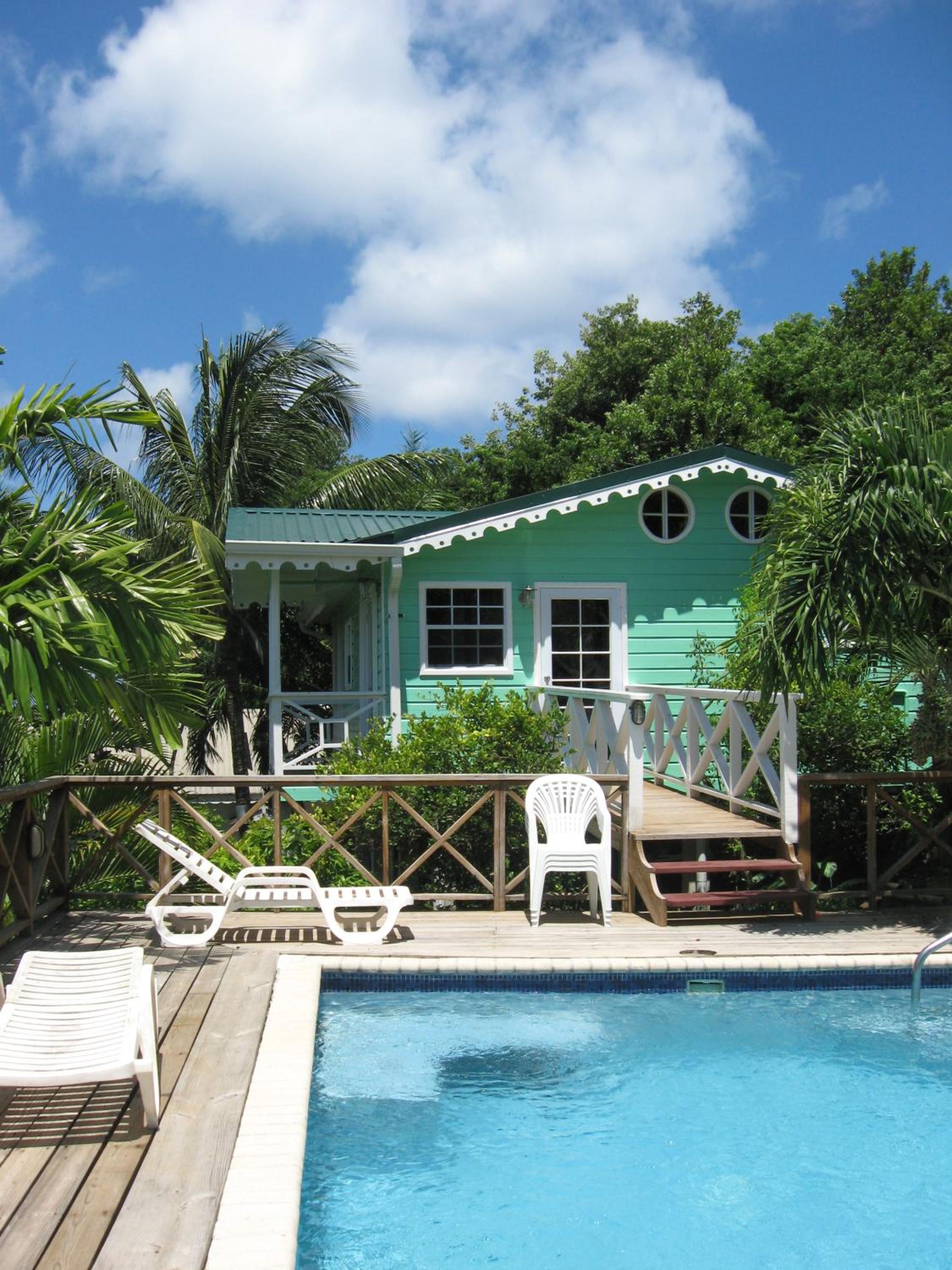 Two-Bedroom Cottage photo 2
