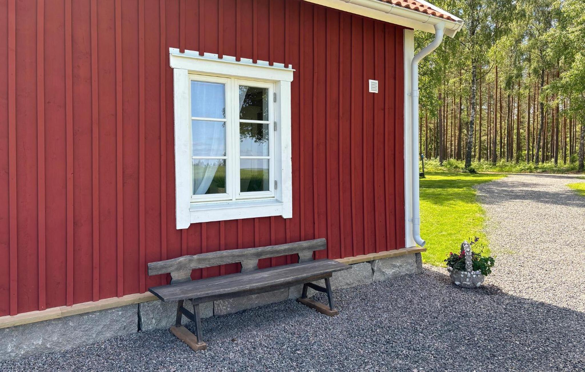Two-Bedroom Holiday Home photo 3