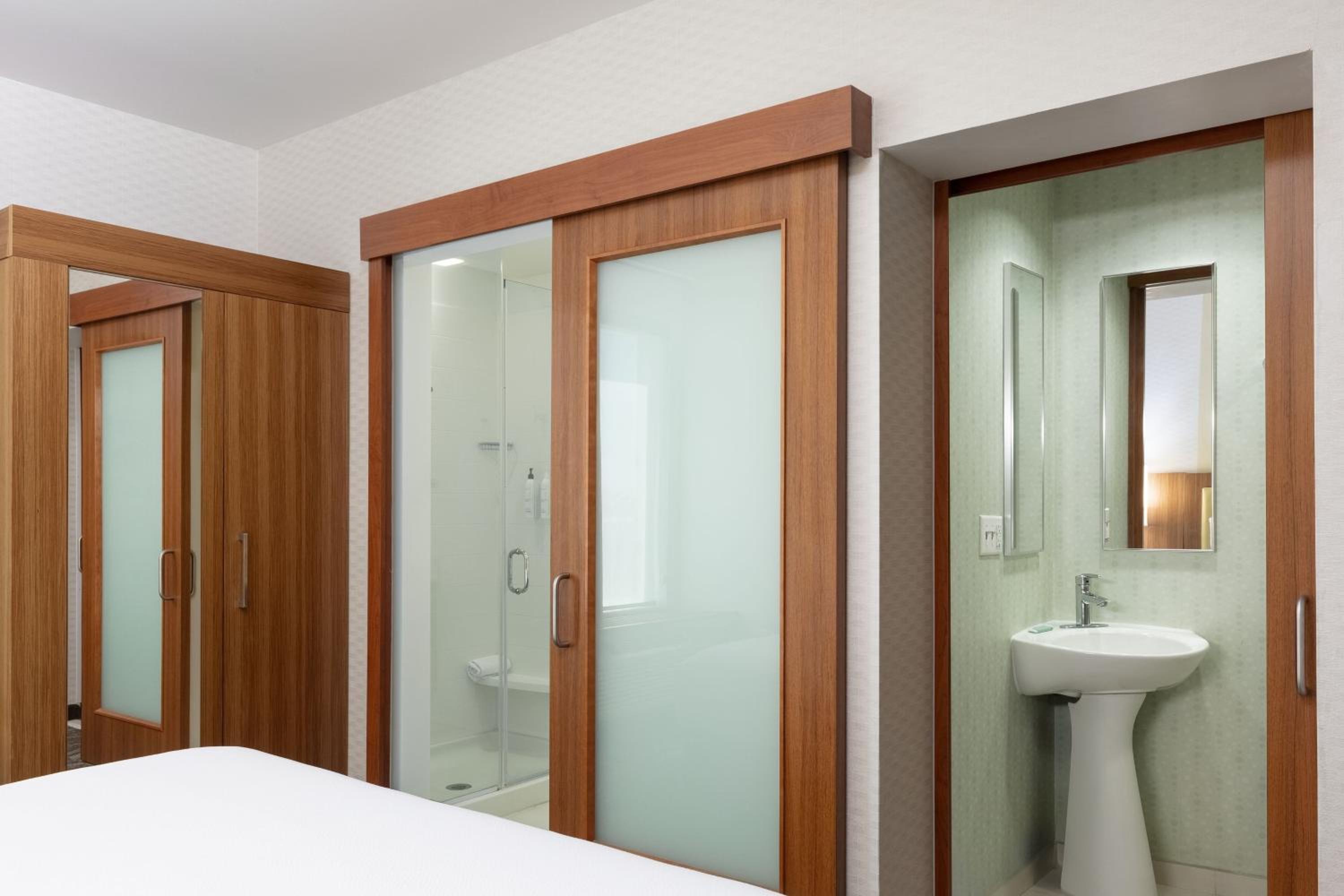King Suite - Hearing Accessible