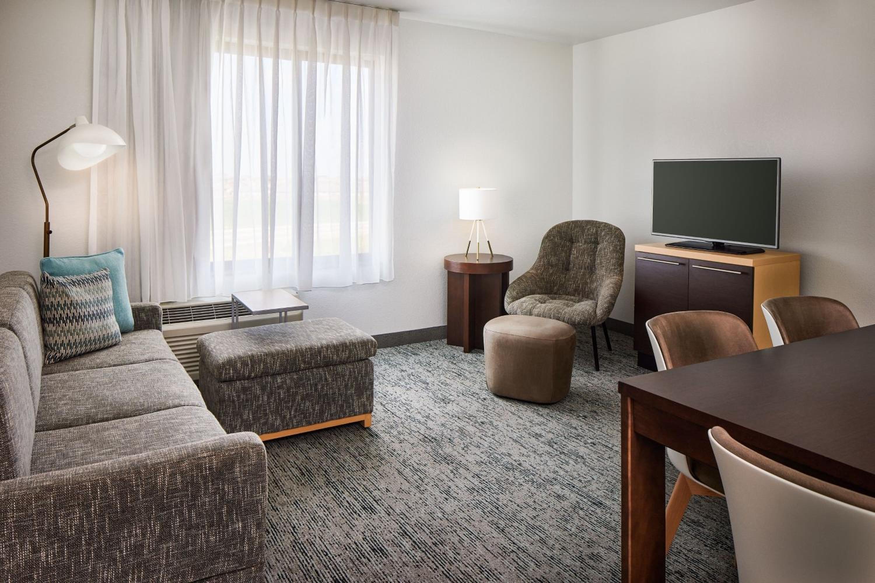 Two-Bedroom Suite photo 1
