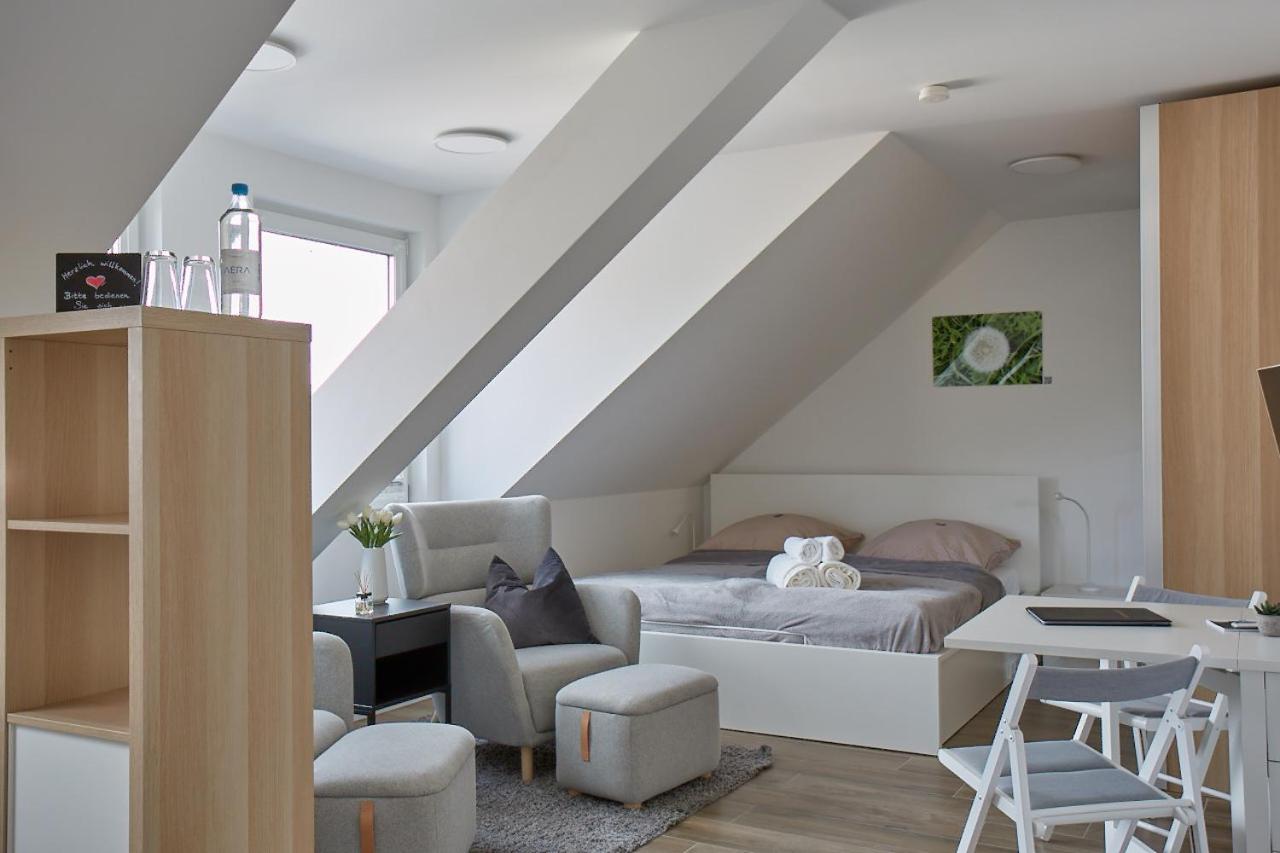 Studio Apartment photo 1