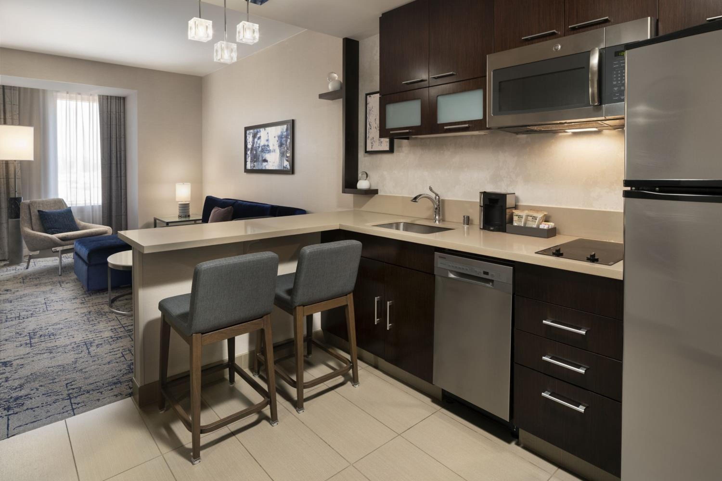 One-Bedroom Large King Suite- Hearing Accessible