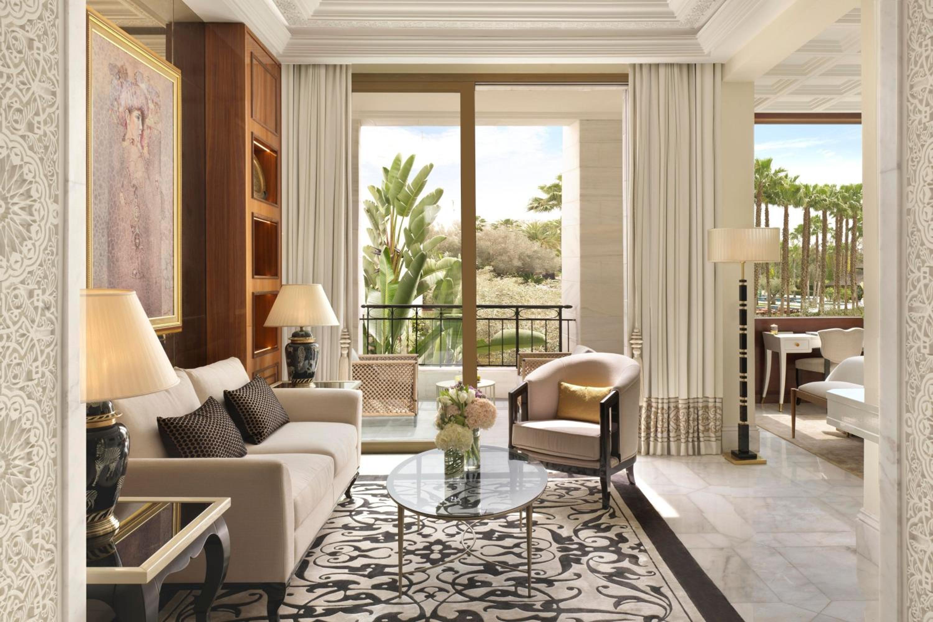 Deluxe King Room with Pool View and Terrace - Photo 5