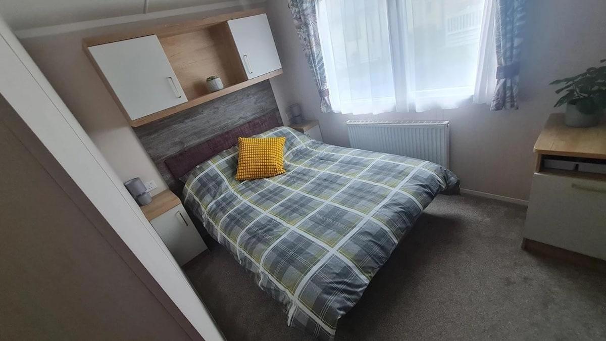 Mobile Home photo 3