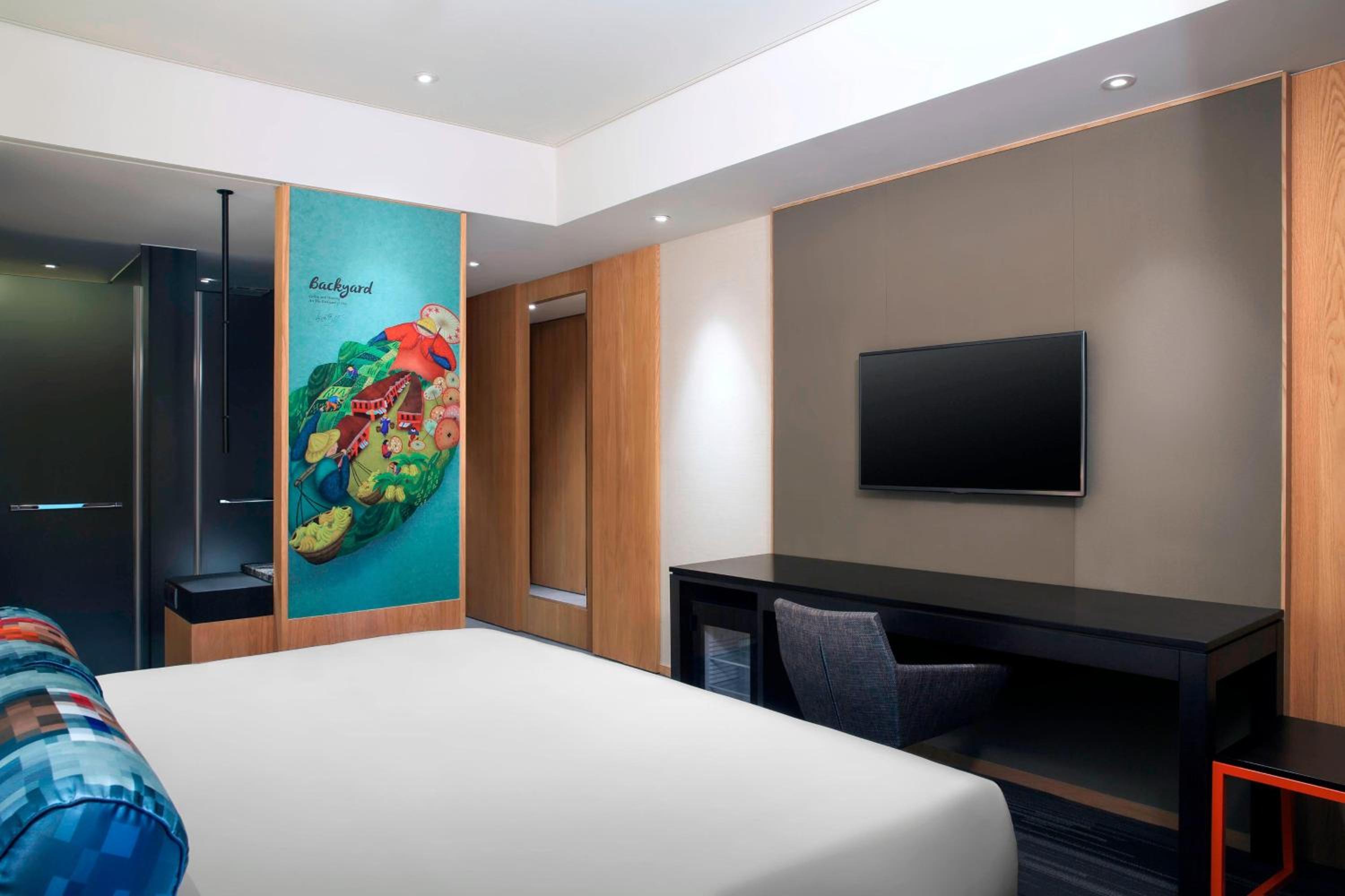 Aloft King Room photo 2