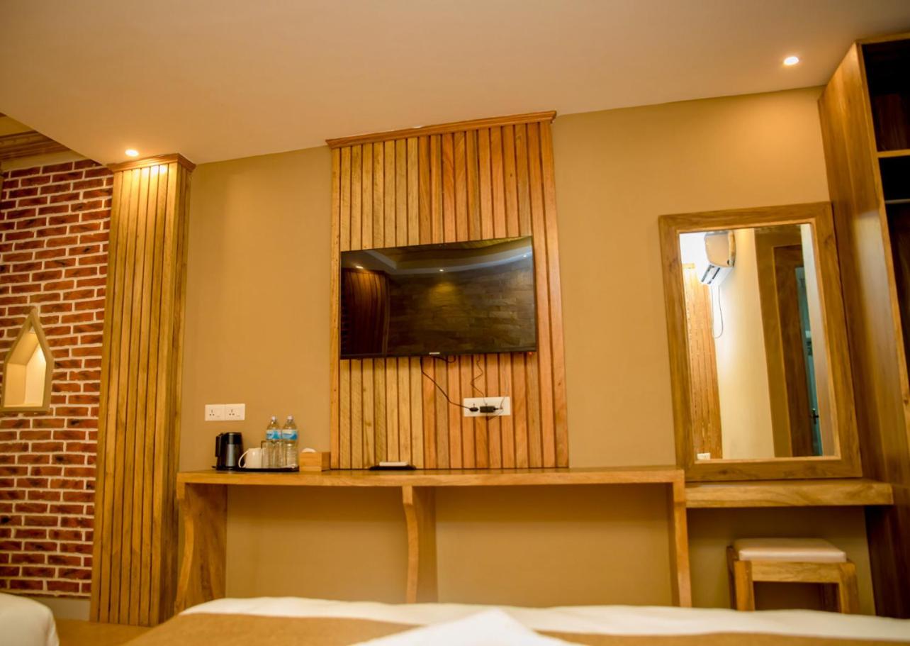 Deluxe Double or Twin Room with Garden View