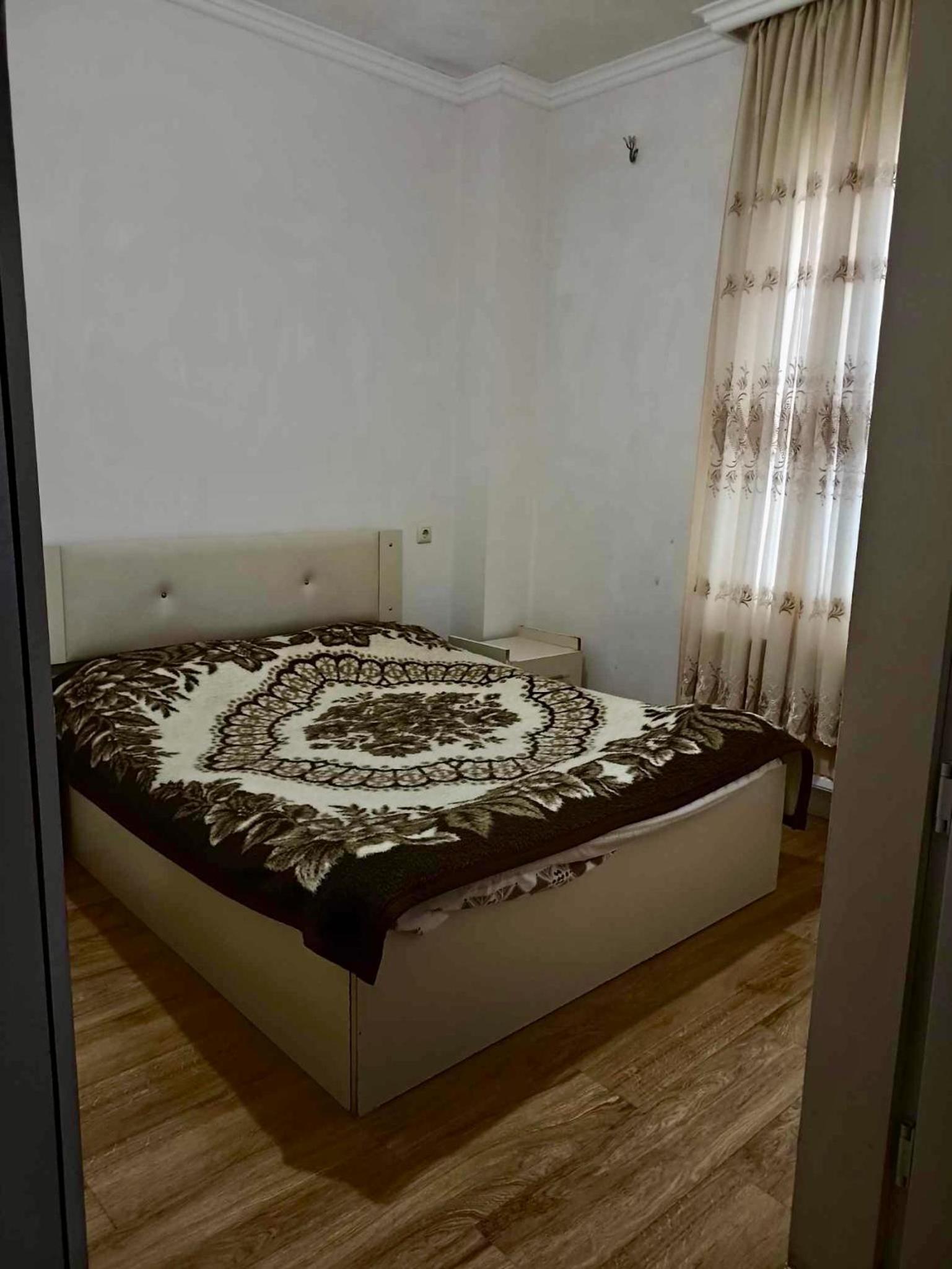 Family Room with Private Bathroom photo 1