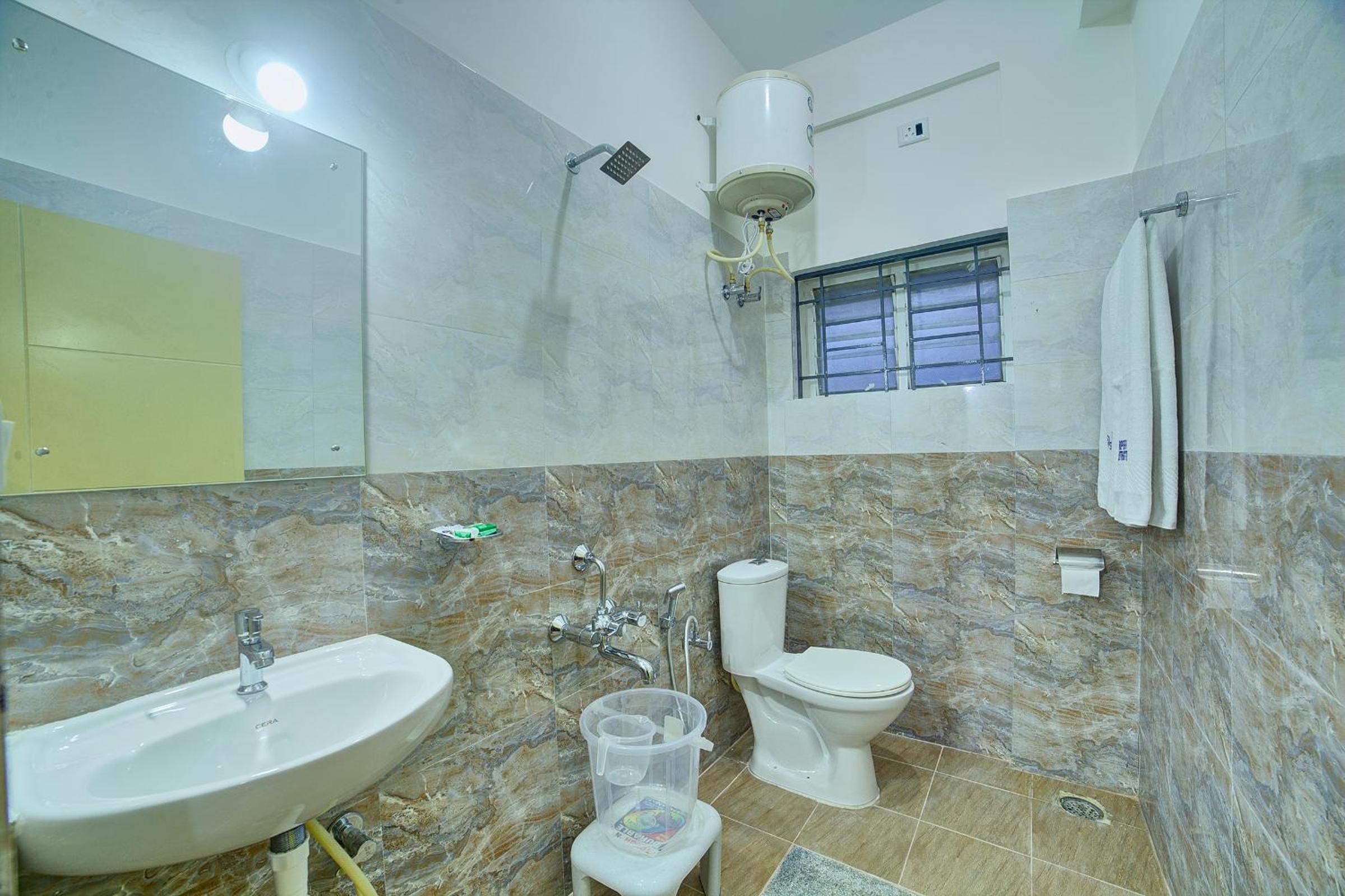 One-Bedroom Suite - Photo 14
