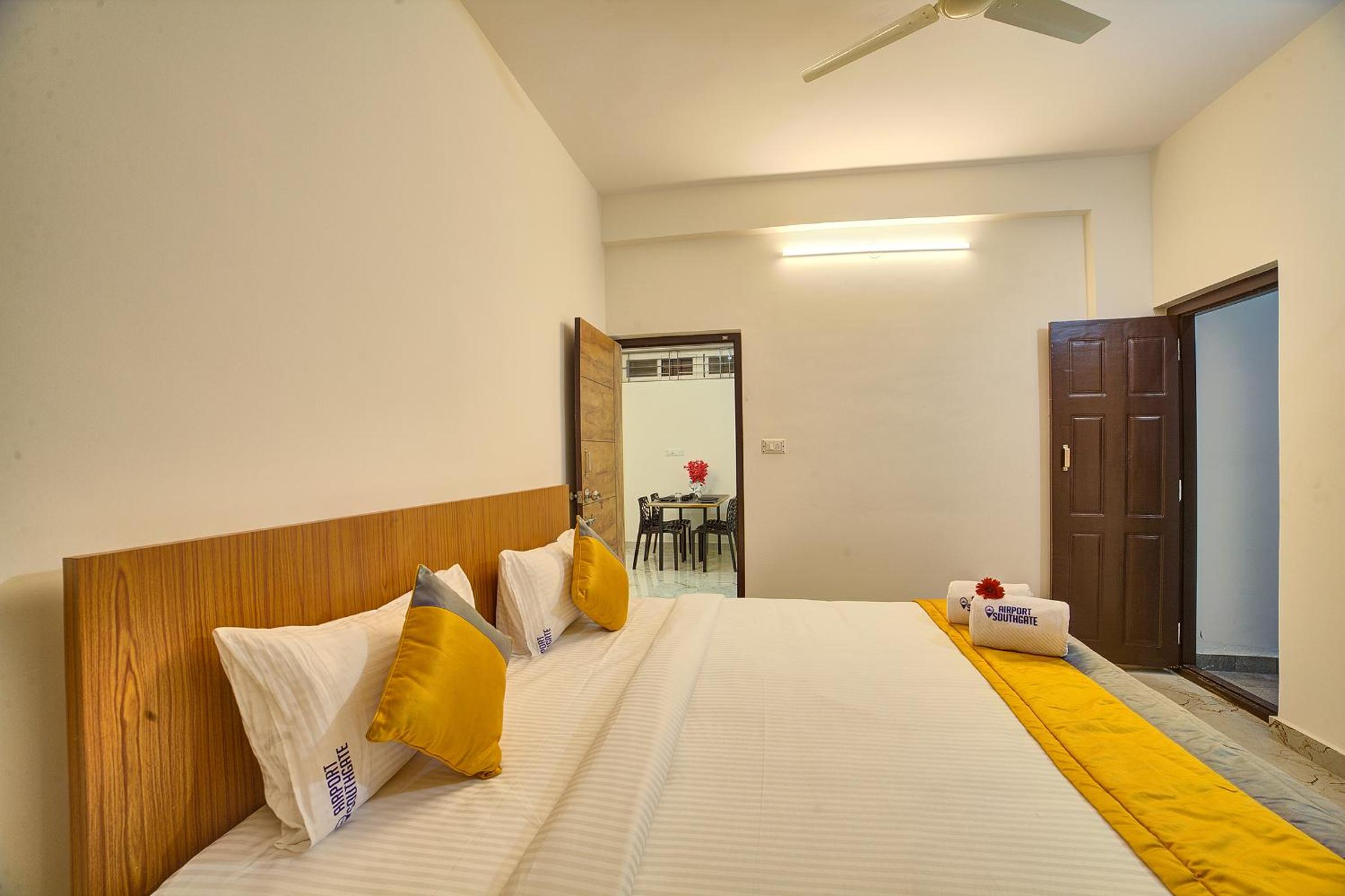 One-Bedroom Suite - Photo 21