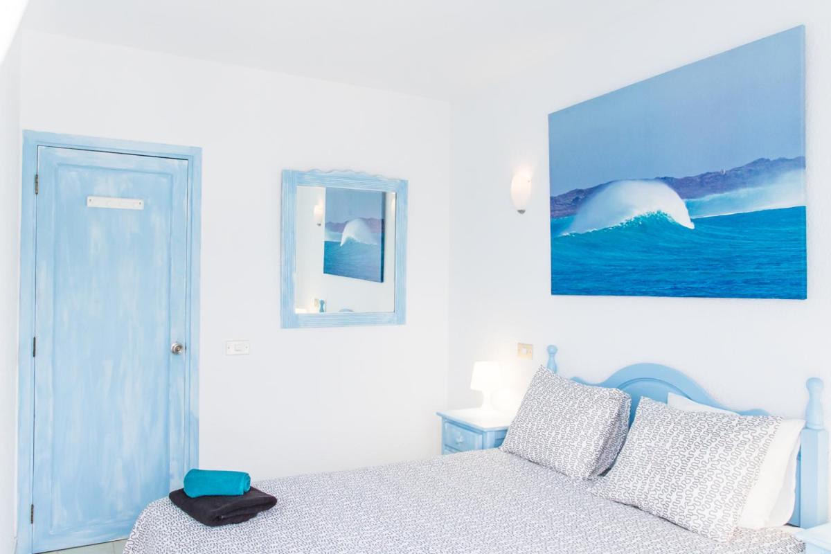 Habitación Doble con Balcón y Vista al Mar