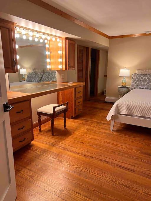 Four-Bedroom House photo 1