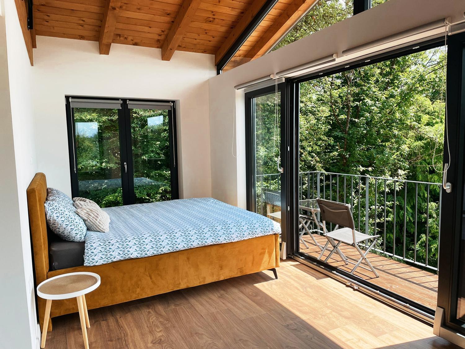 One-Bedroom House photo 1