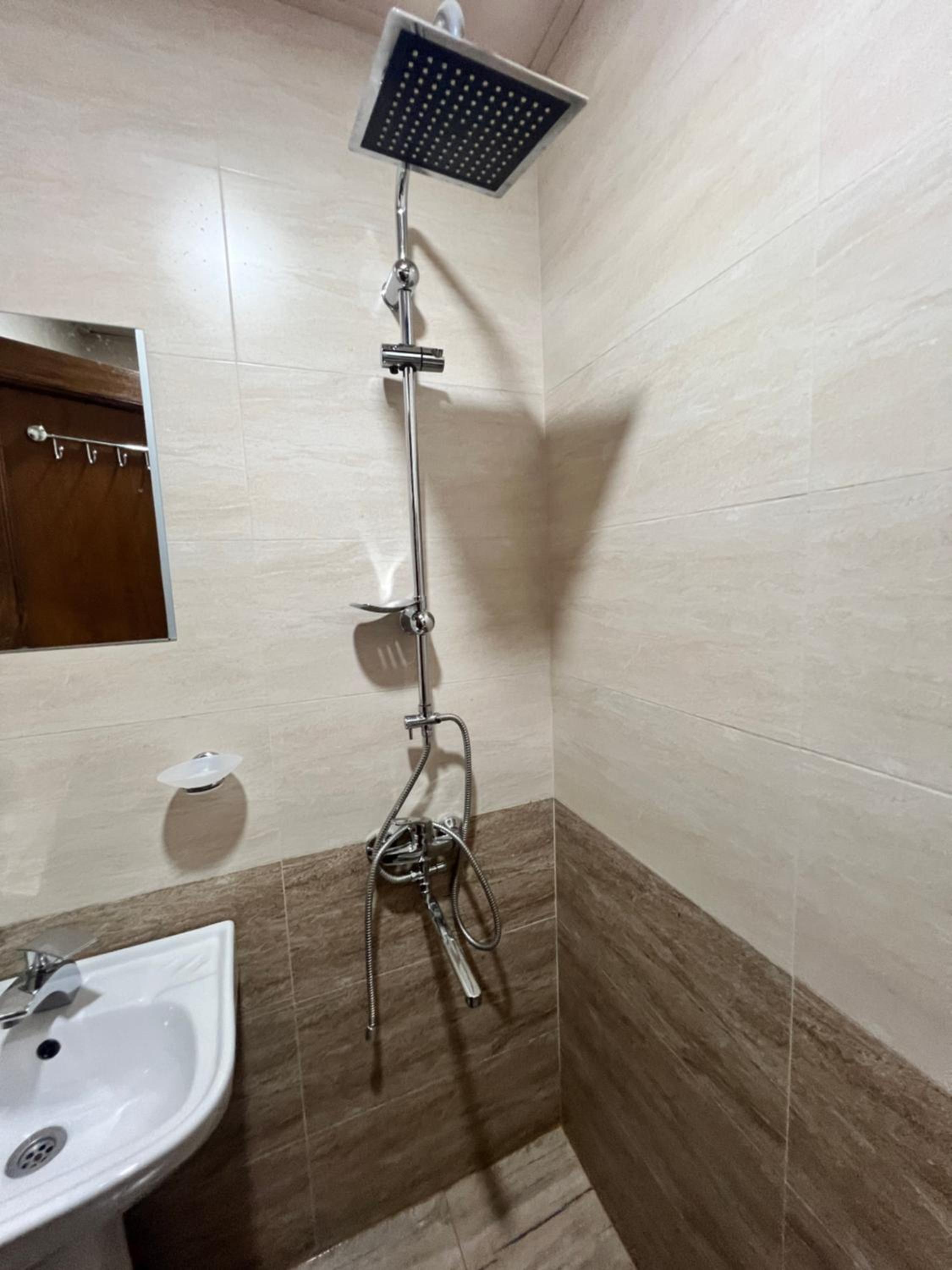 Double Room With Private Bathroom photo 3