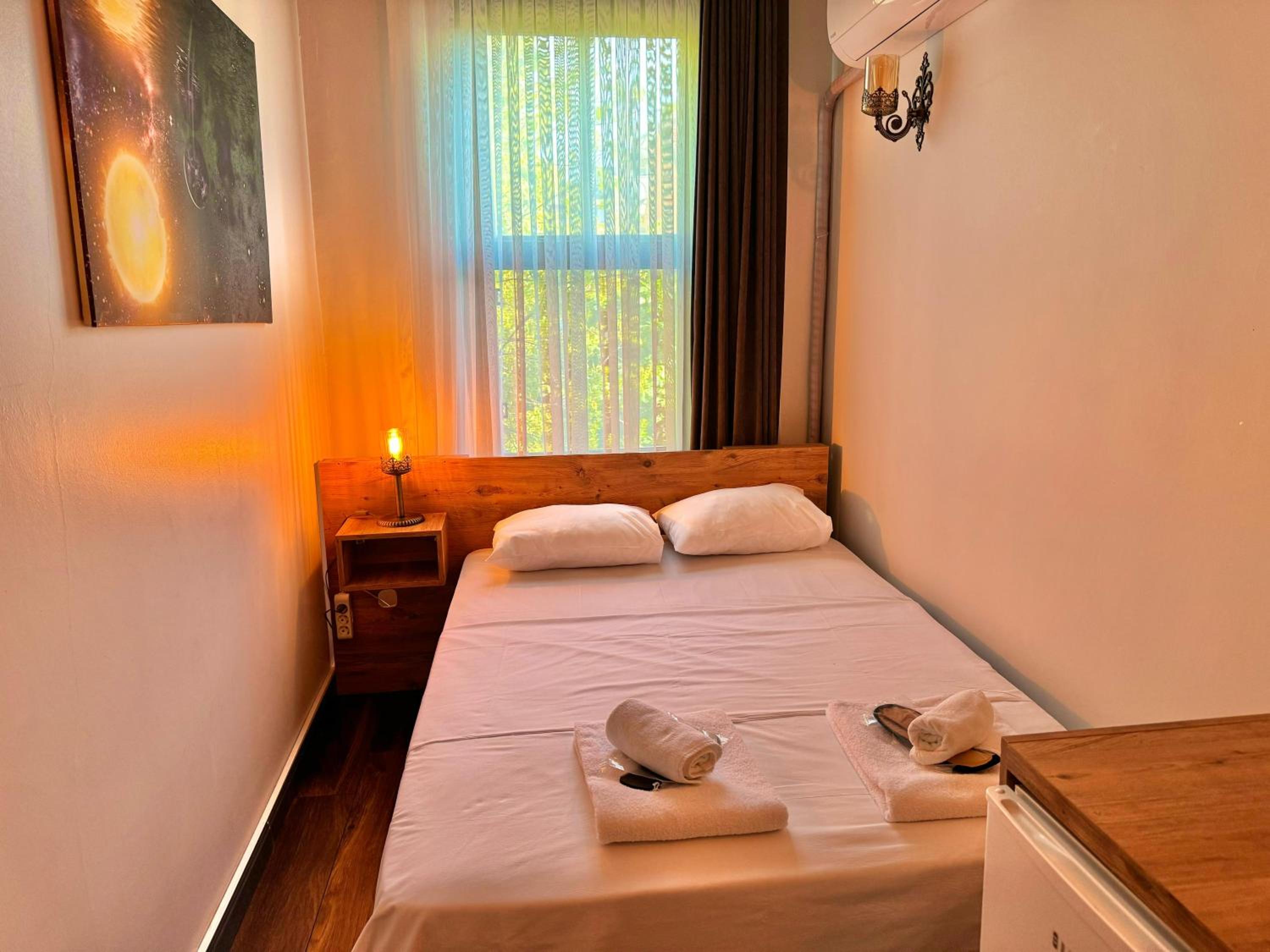 Economy Double Room photo 1