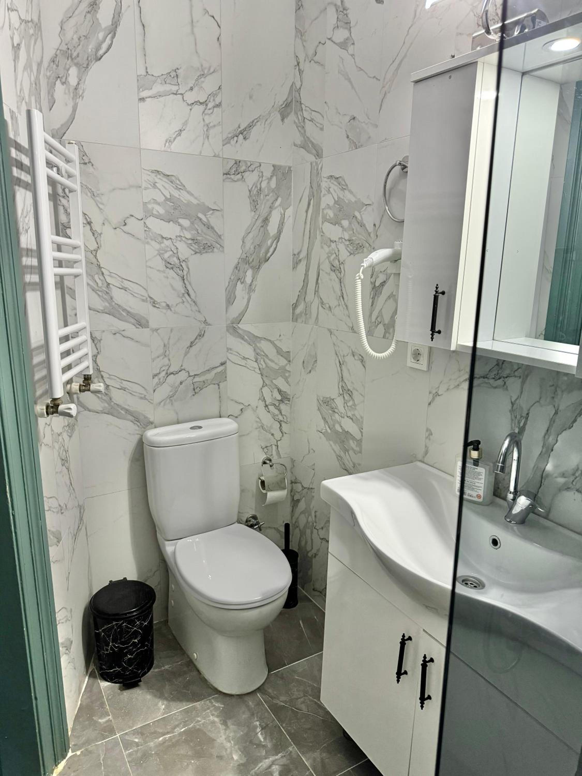 Triple Room with Balcony photo 2