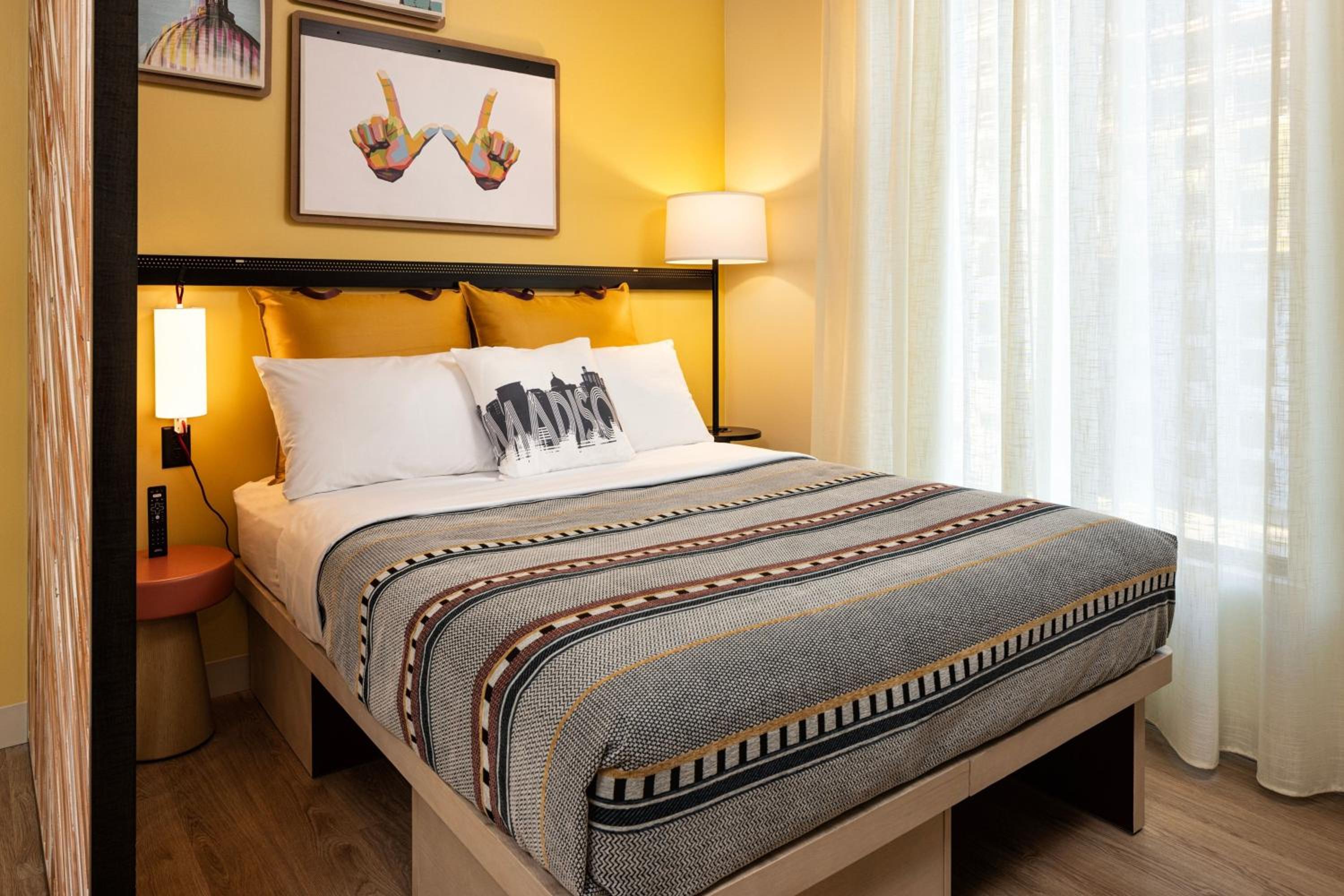 Larger Queen Room with Two Queen Beds - Photo 3