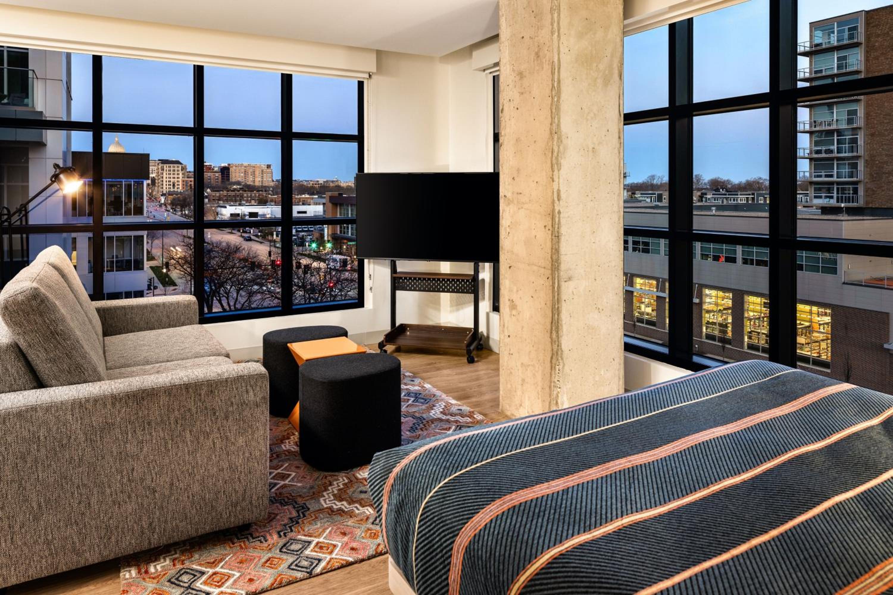 Larger Queen Room with Two Queen Beds and Sofa Bed photo 1