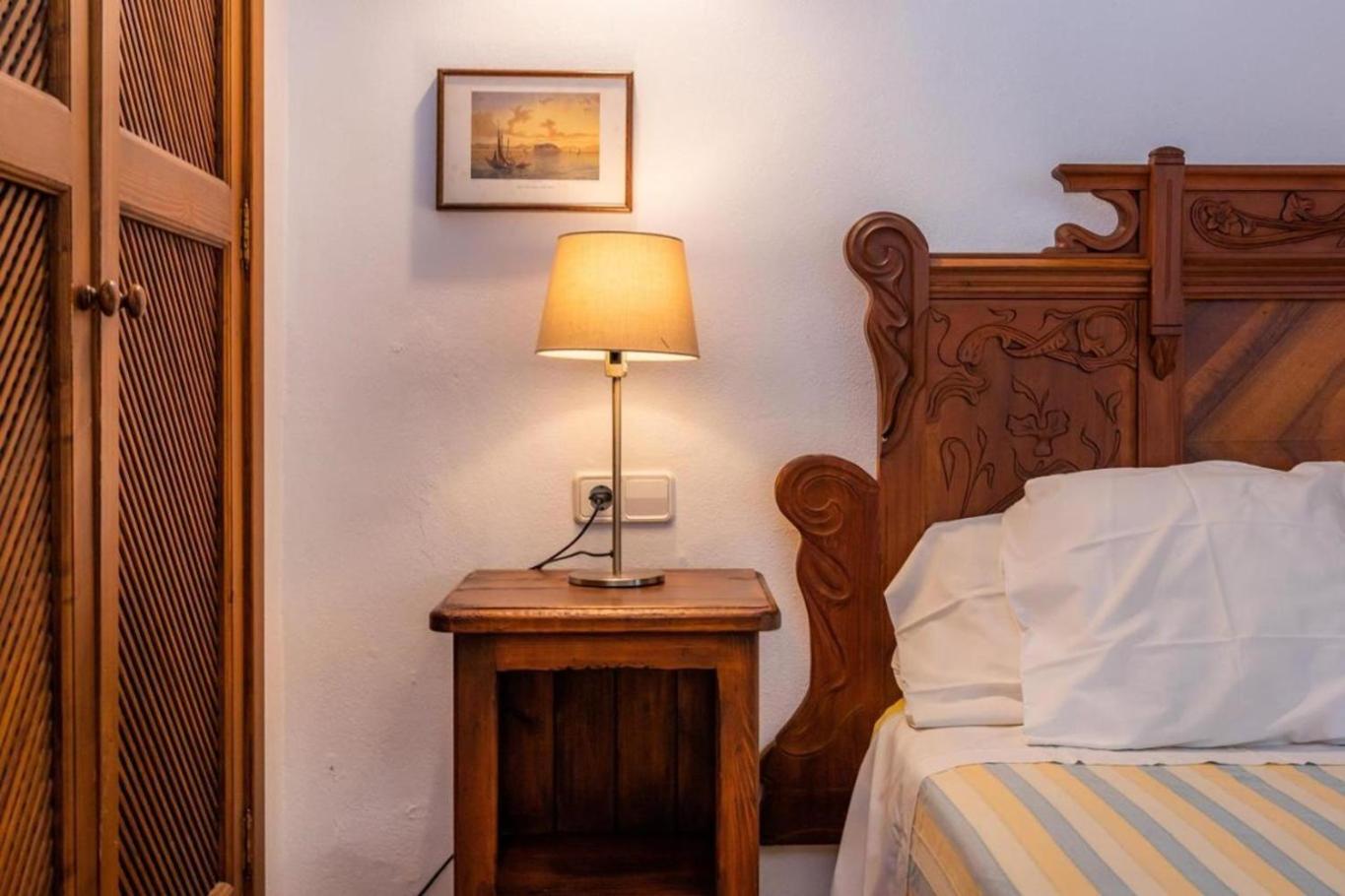 Apartment With Garden View