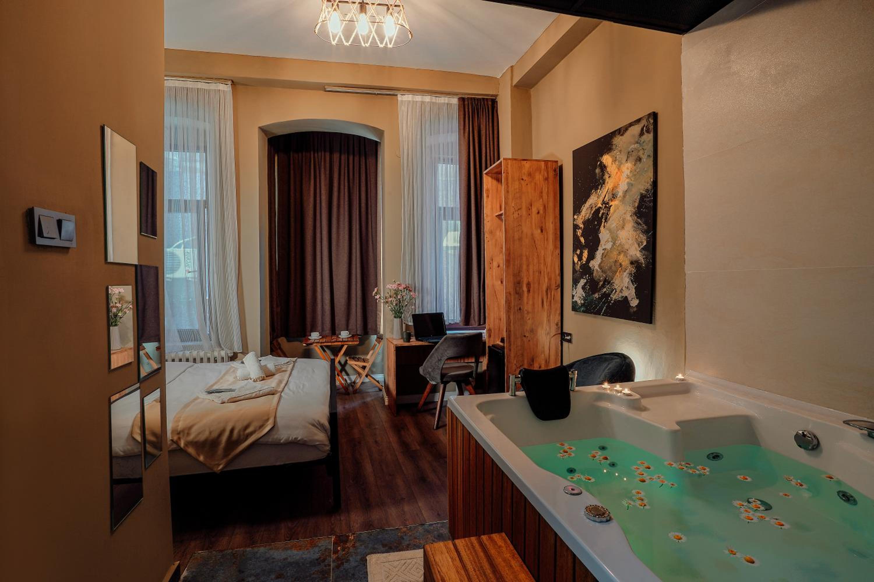 King Room with Spa Bath photo 1