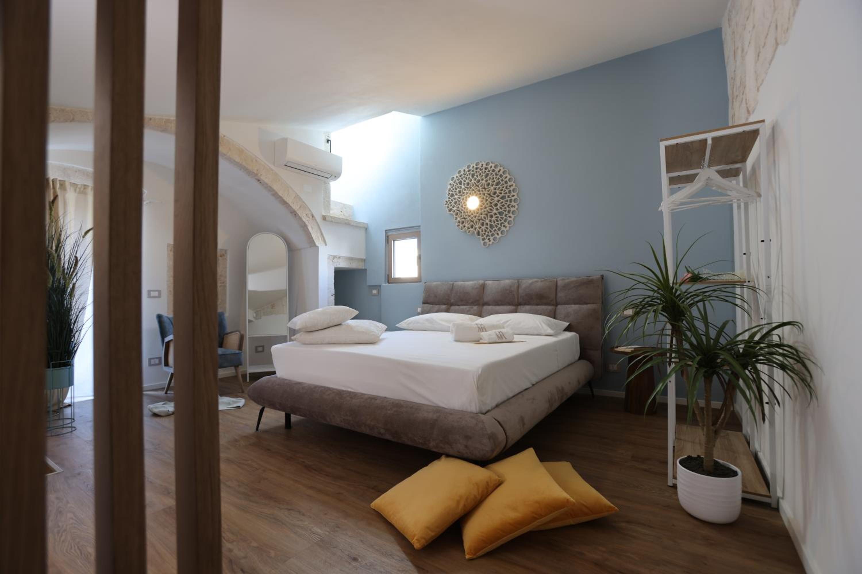 One-Bedroom House photo 1
