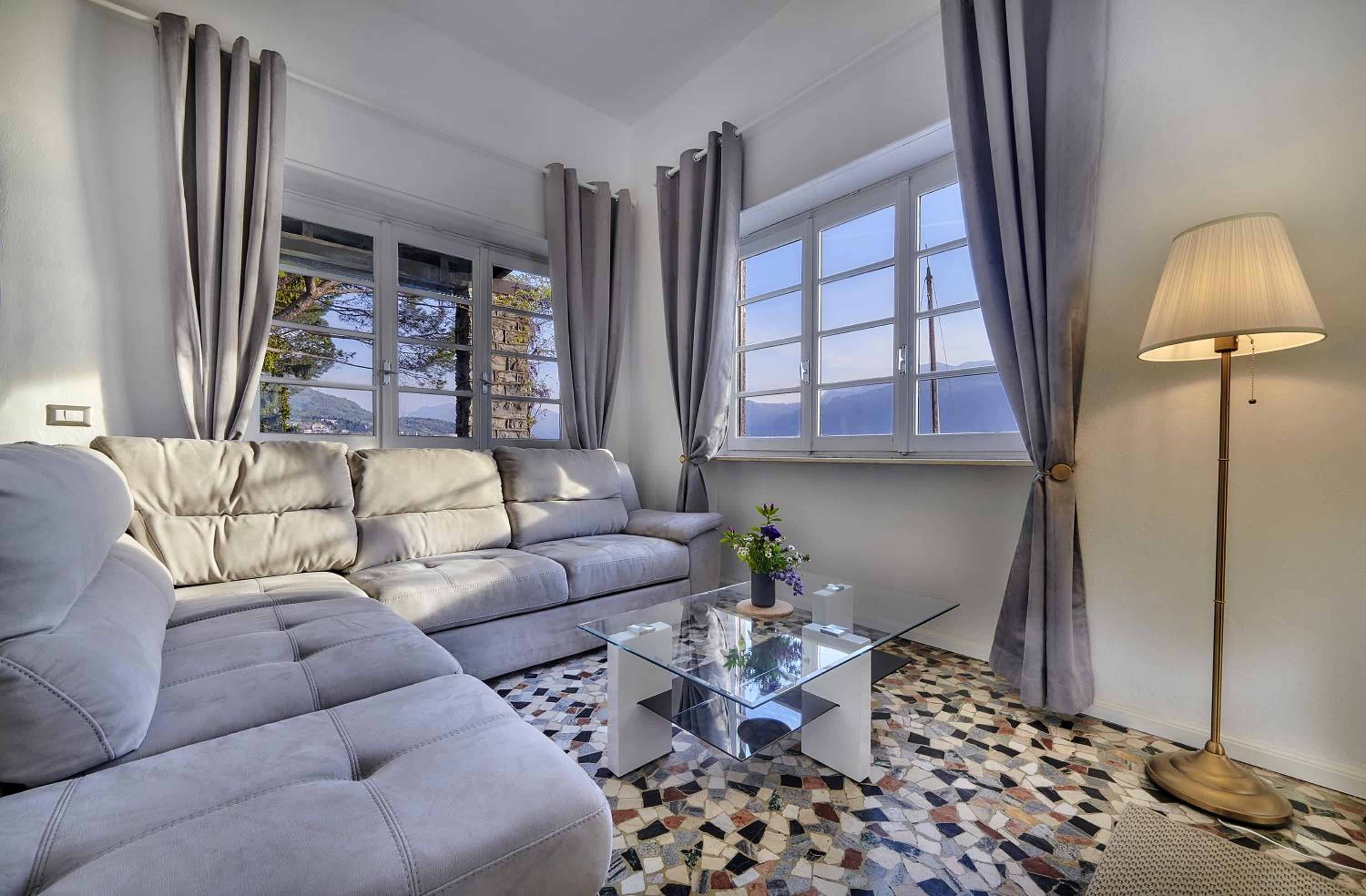 Villa - Beach Front