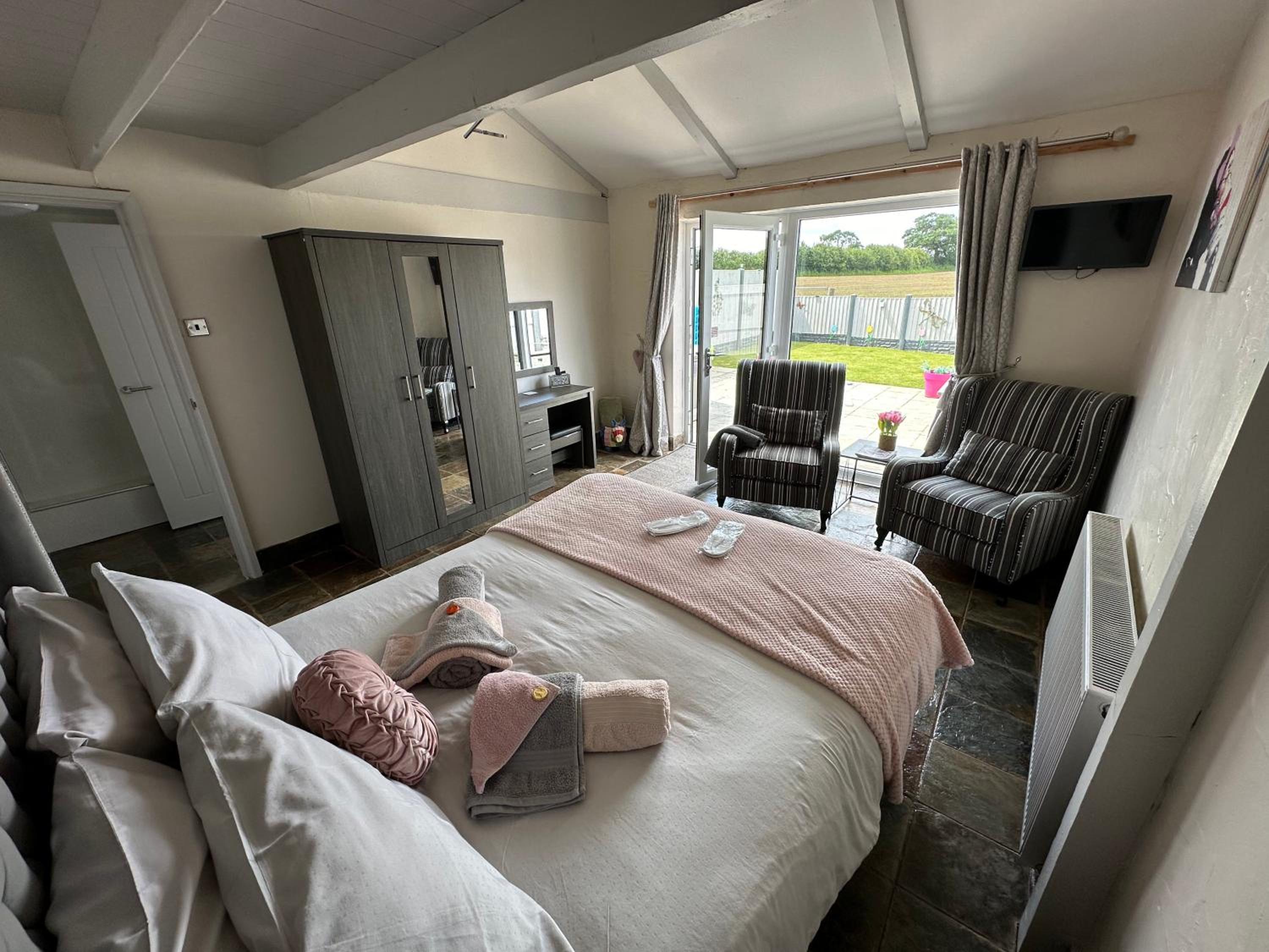 One-Bedroom House
