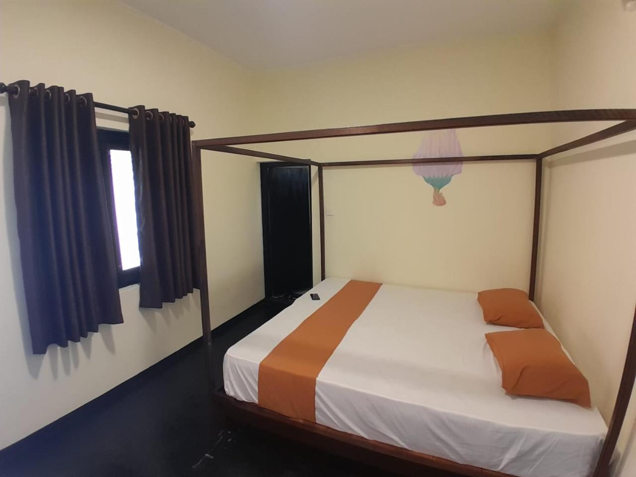 Deluxe King Room photo 2