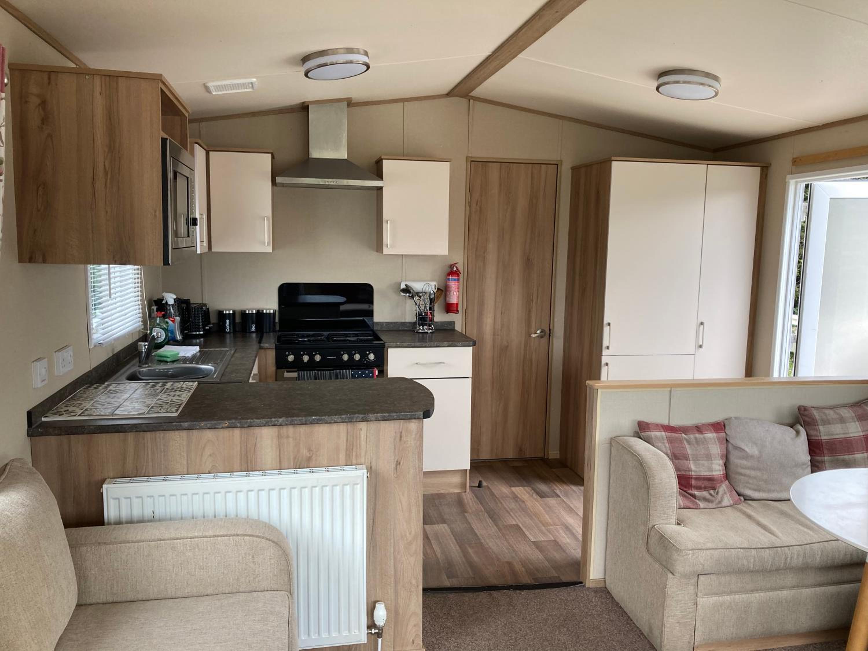 Caravan - Photo 23
