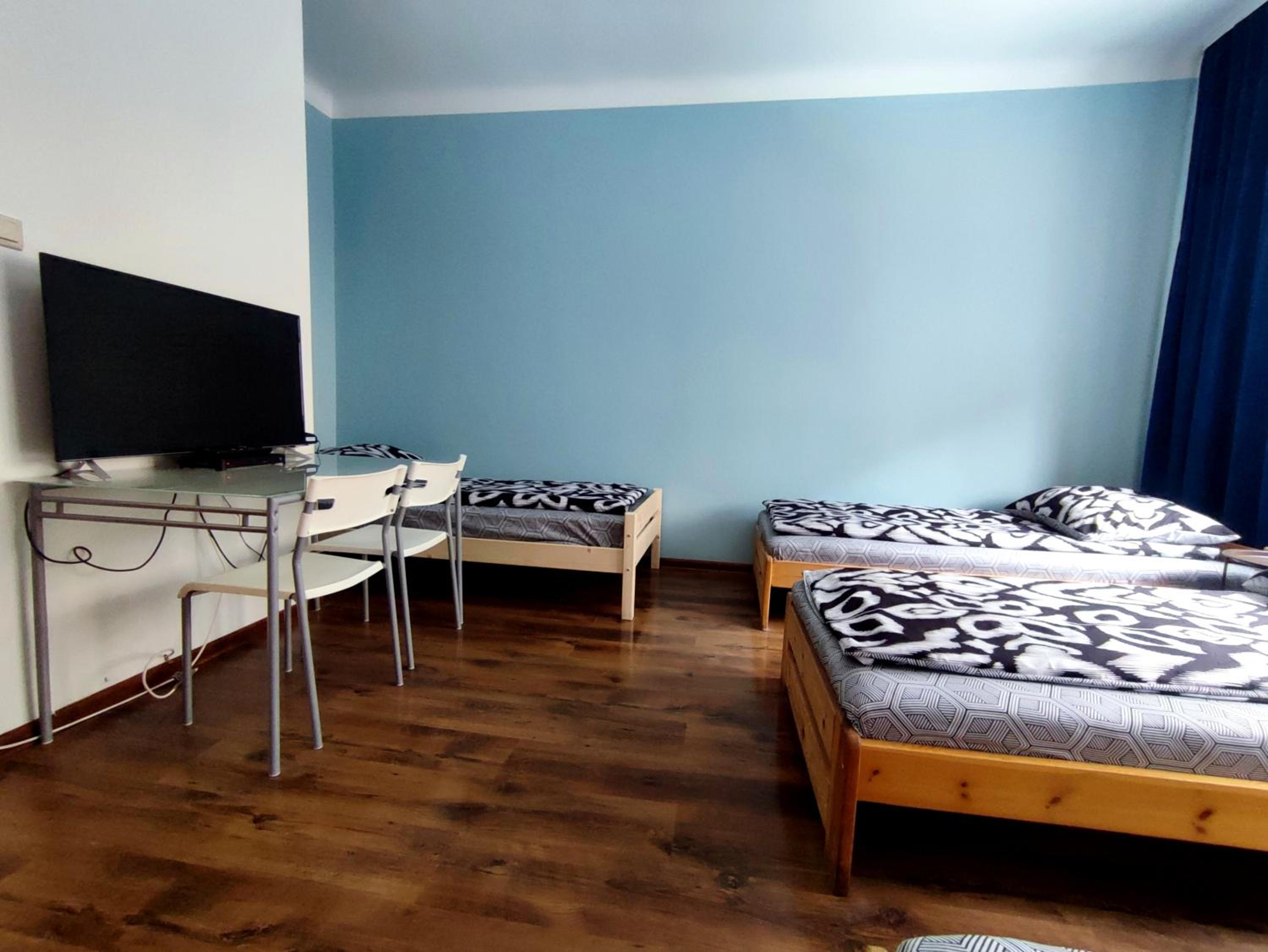 Quadruple Room - Photo 3