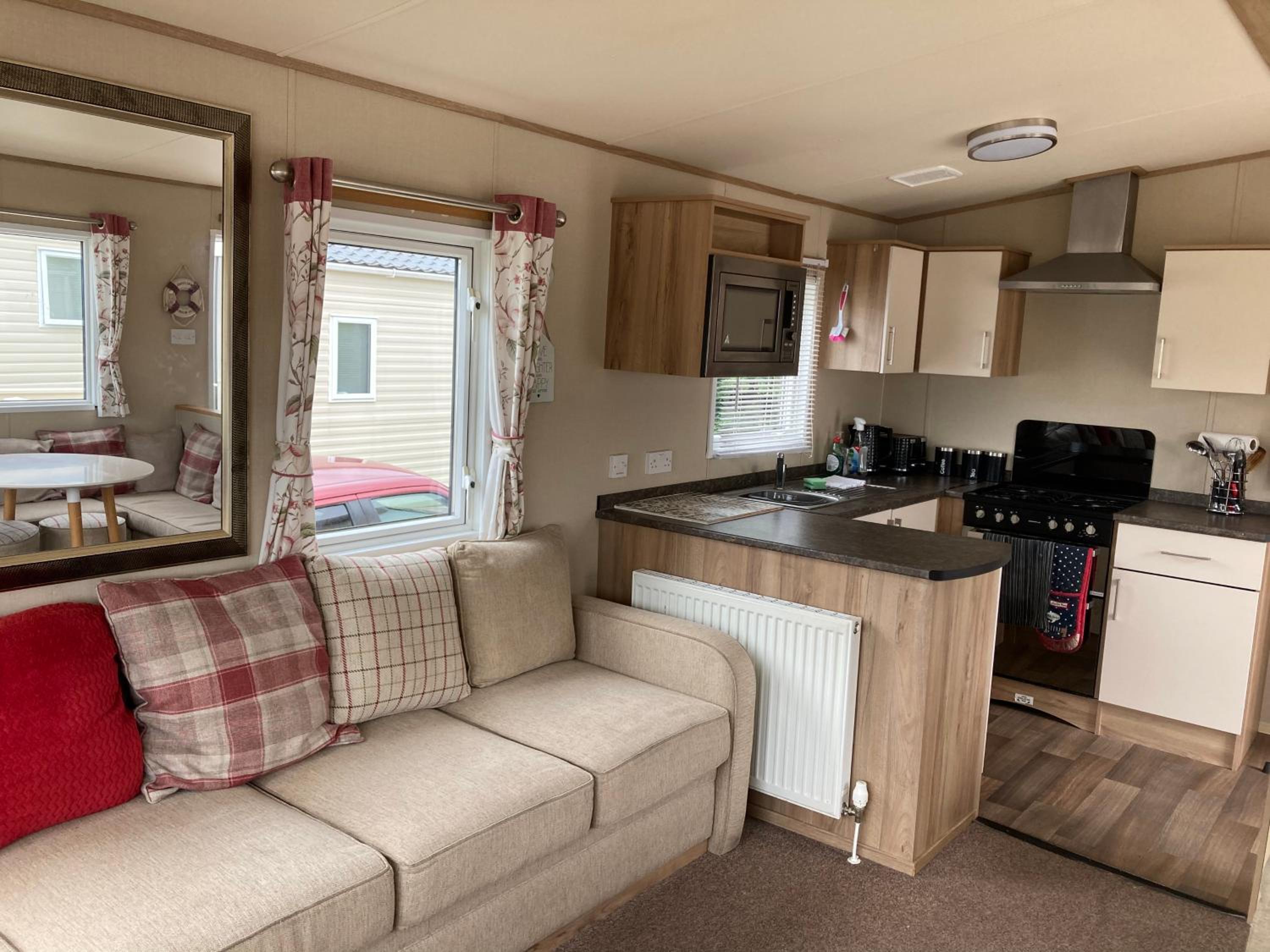 Caravan - Photo 20