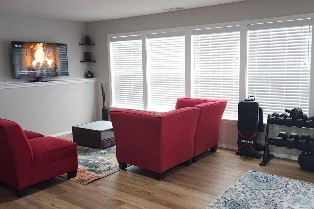 One-Bedroom Apartment photo 2