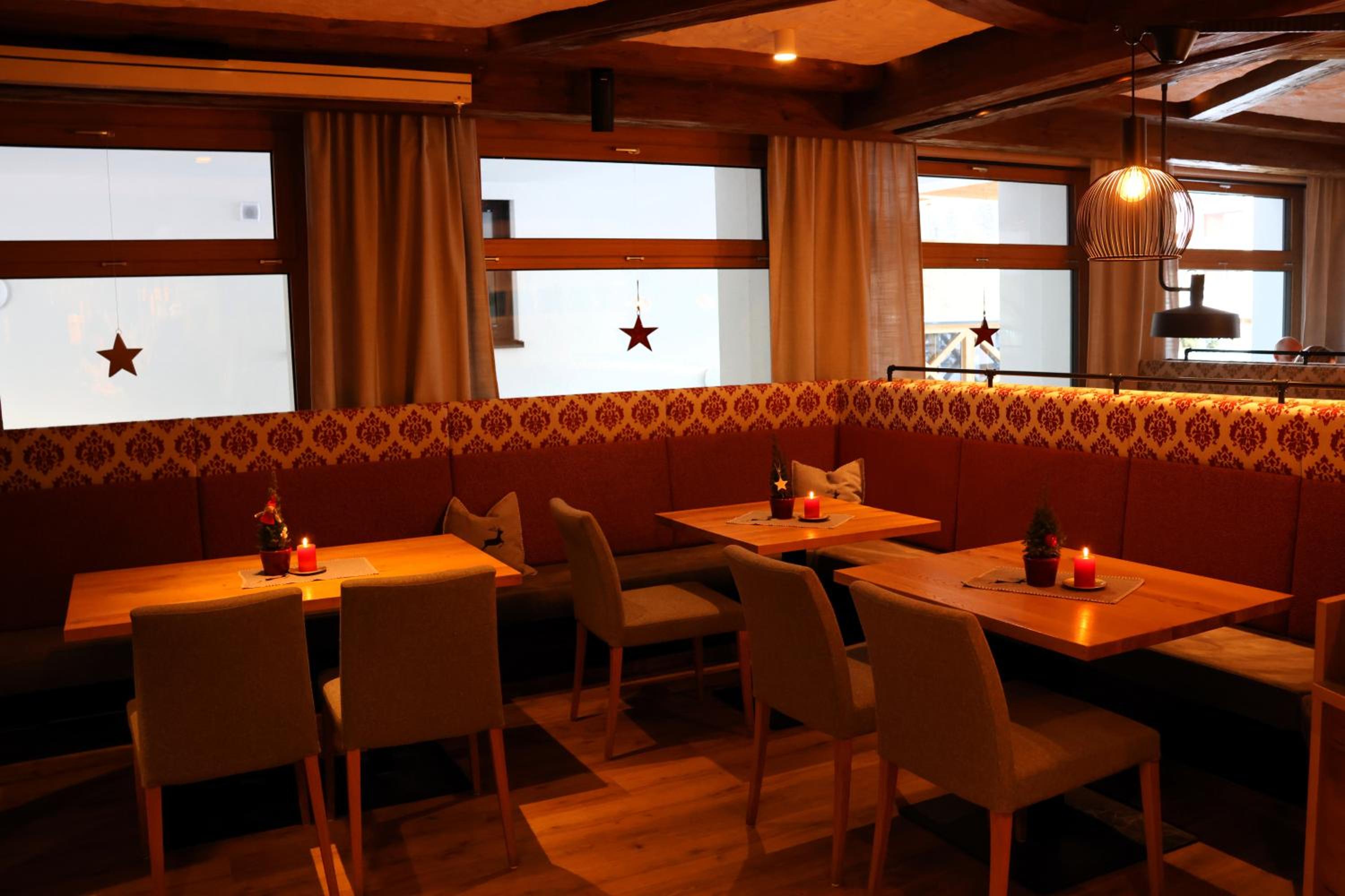 Two-Bedroom Chalet - Photo 7