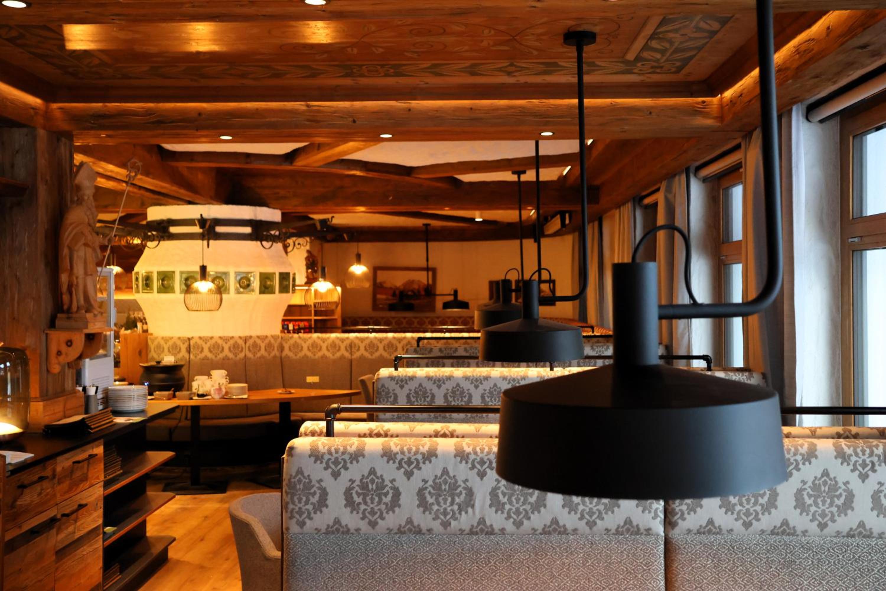 Two-Bedroom Chalet - Photo 10