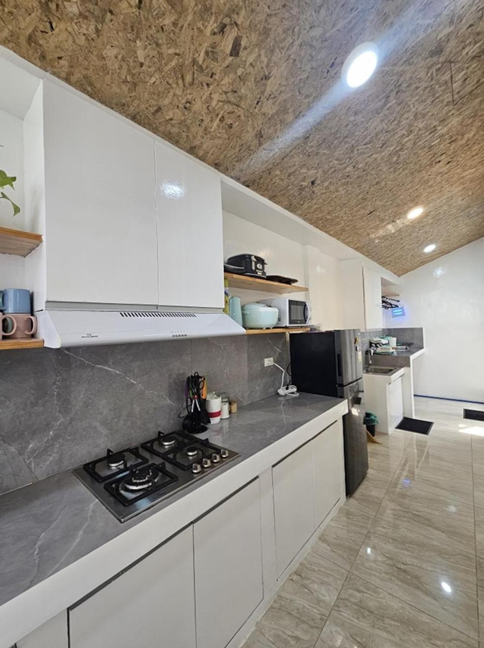 Villa photo 3