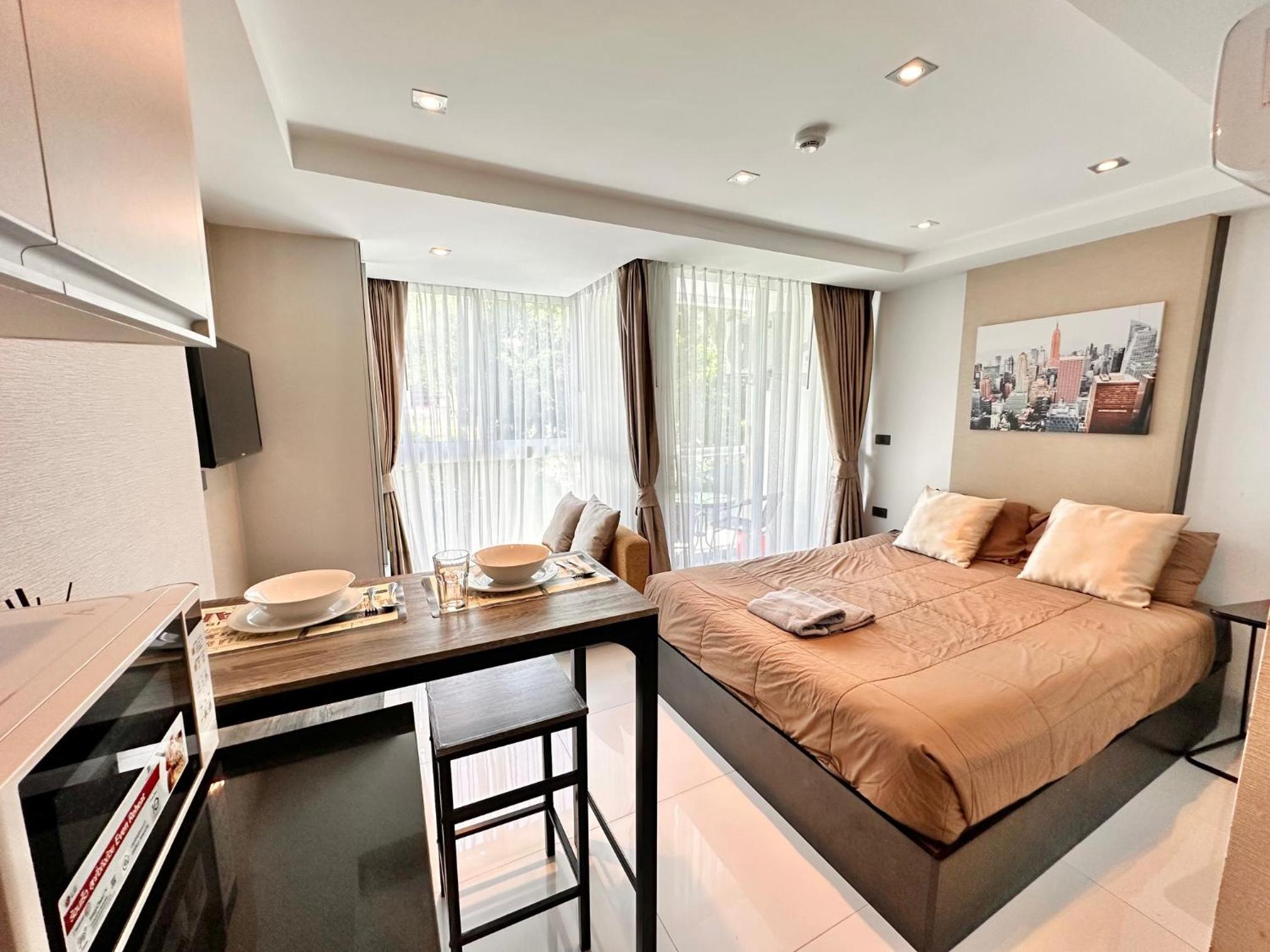 One-Bedroom House photo 1
