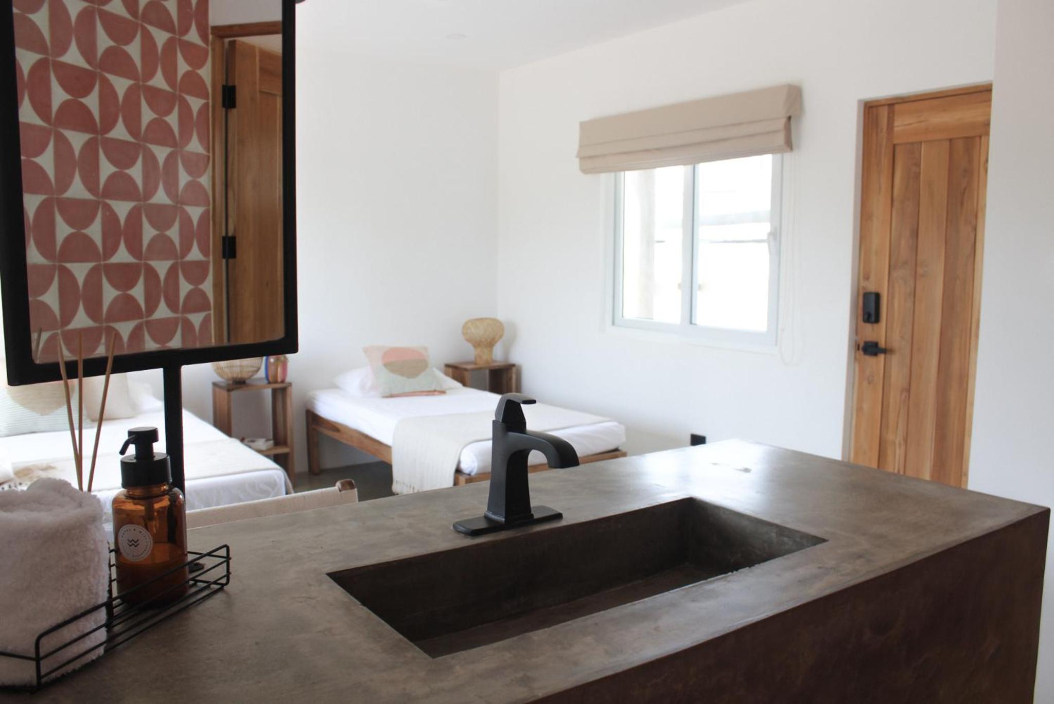 Triple Room with Garden View photo 3