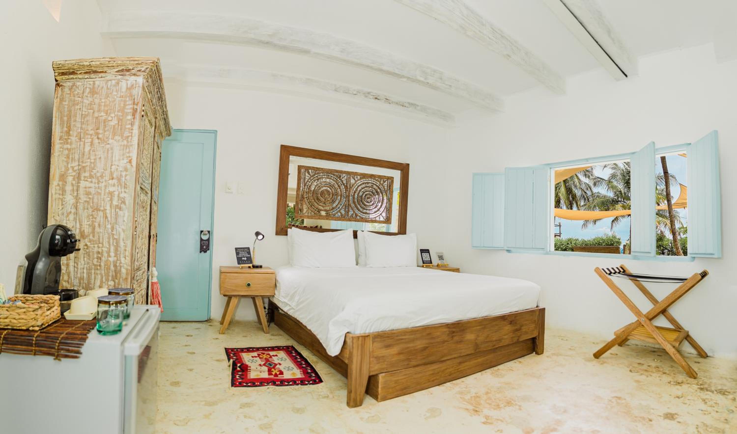 Standard Double Room with Two Double Beds photo 1