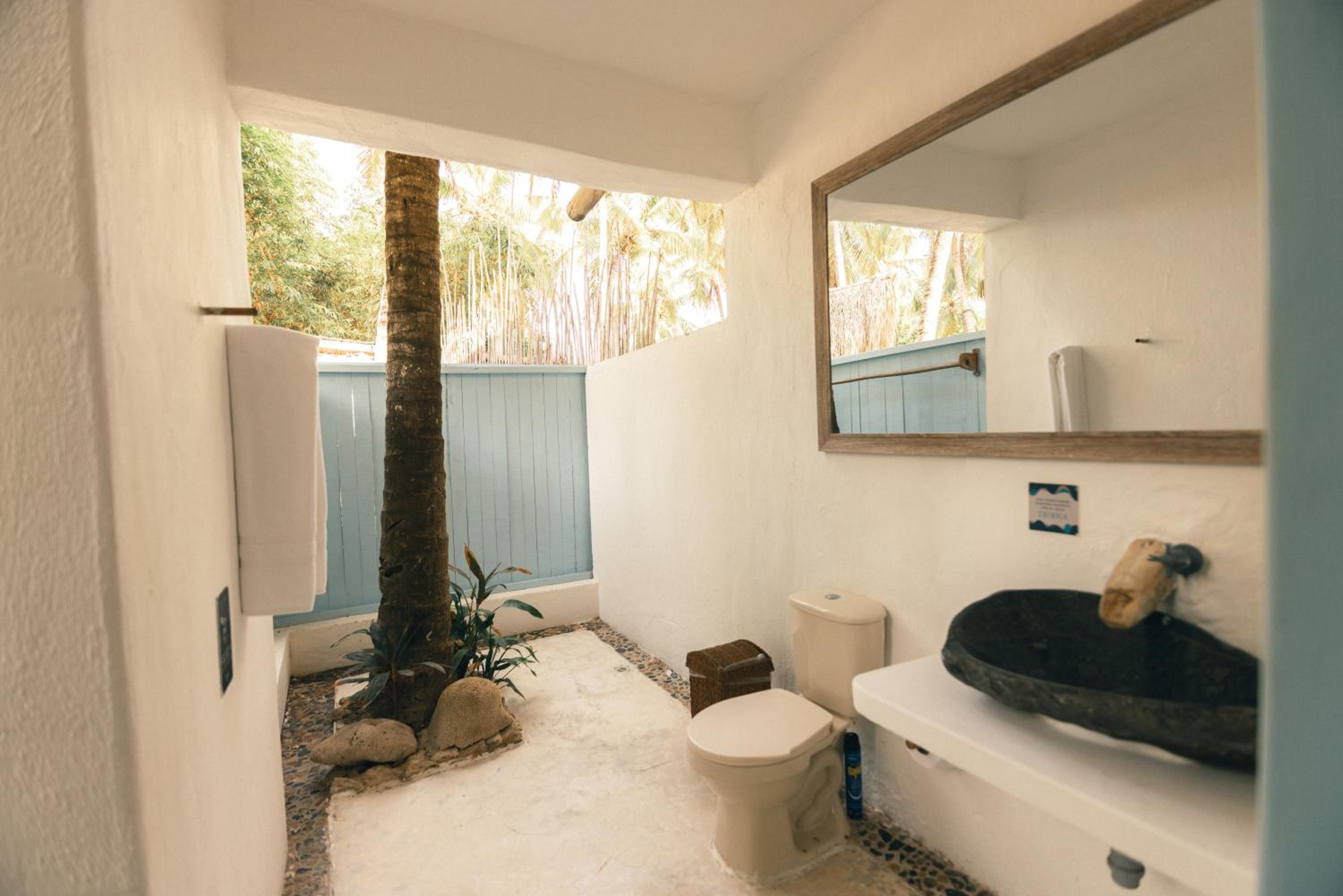 Standard Double Room with Two Double Beds photo 3