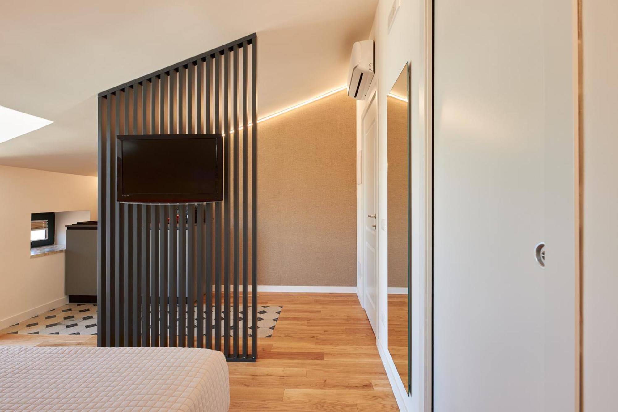 Double Room with Terrace - Photo 5