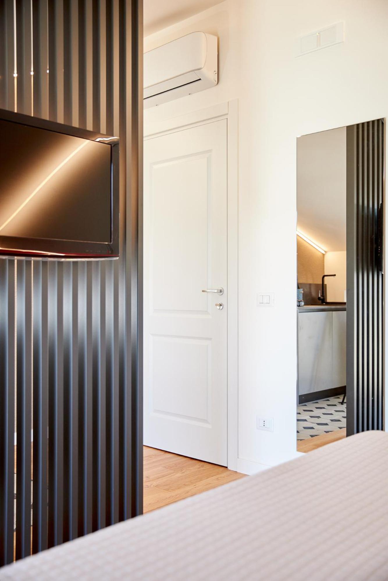 Double Room with Terrace - Photo 7