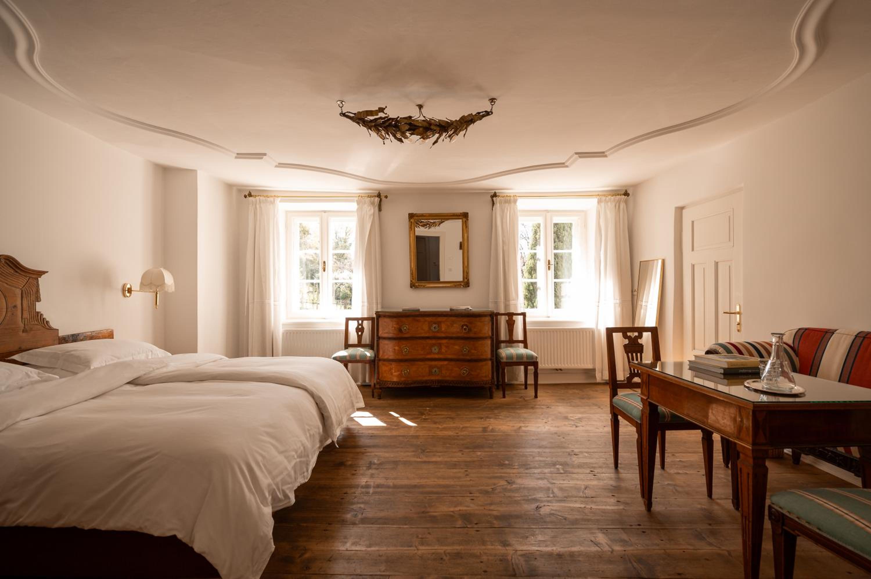 Classic Double Room