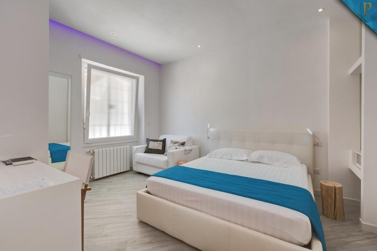 Deluxe Double Room with Extra Bed